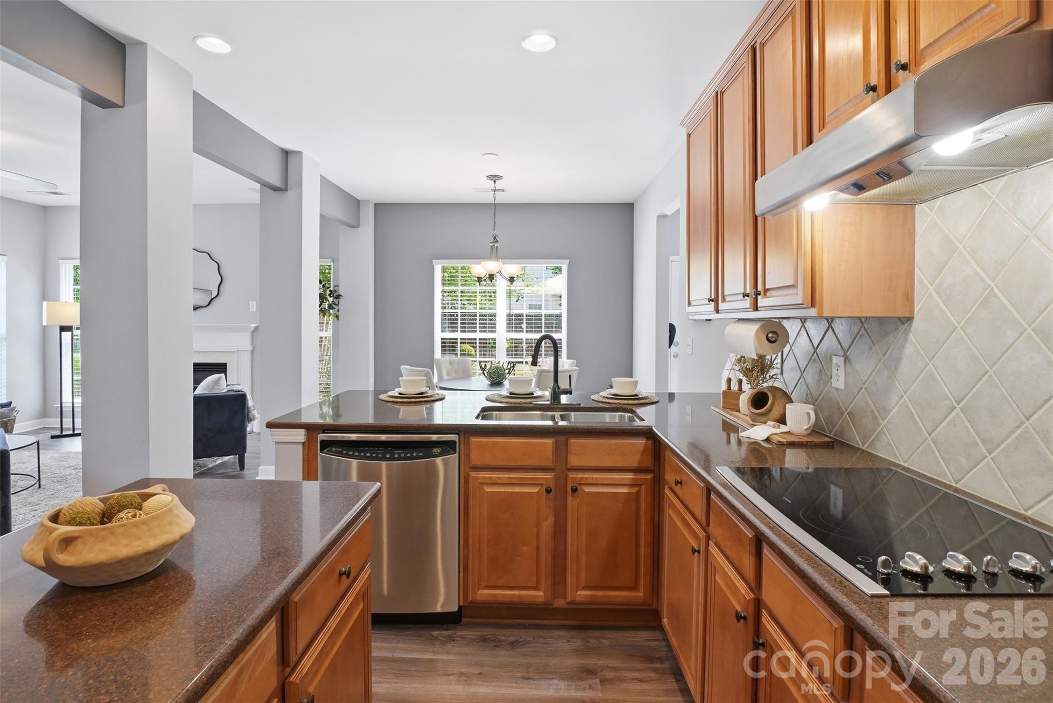 411 Shoreham Lane — Fort Mill