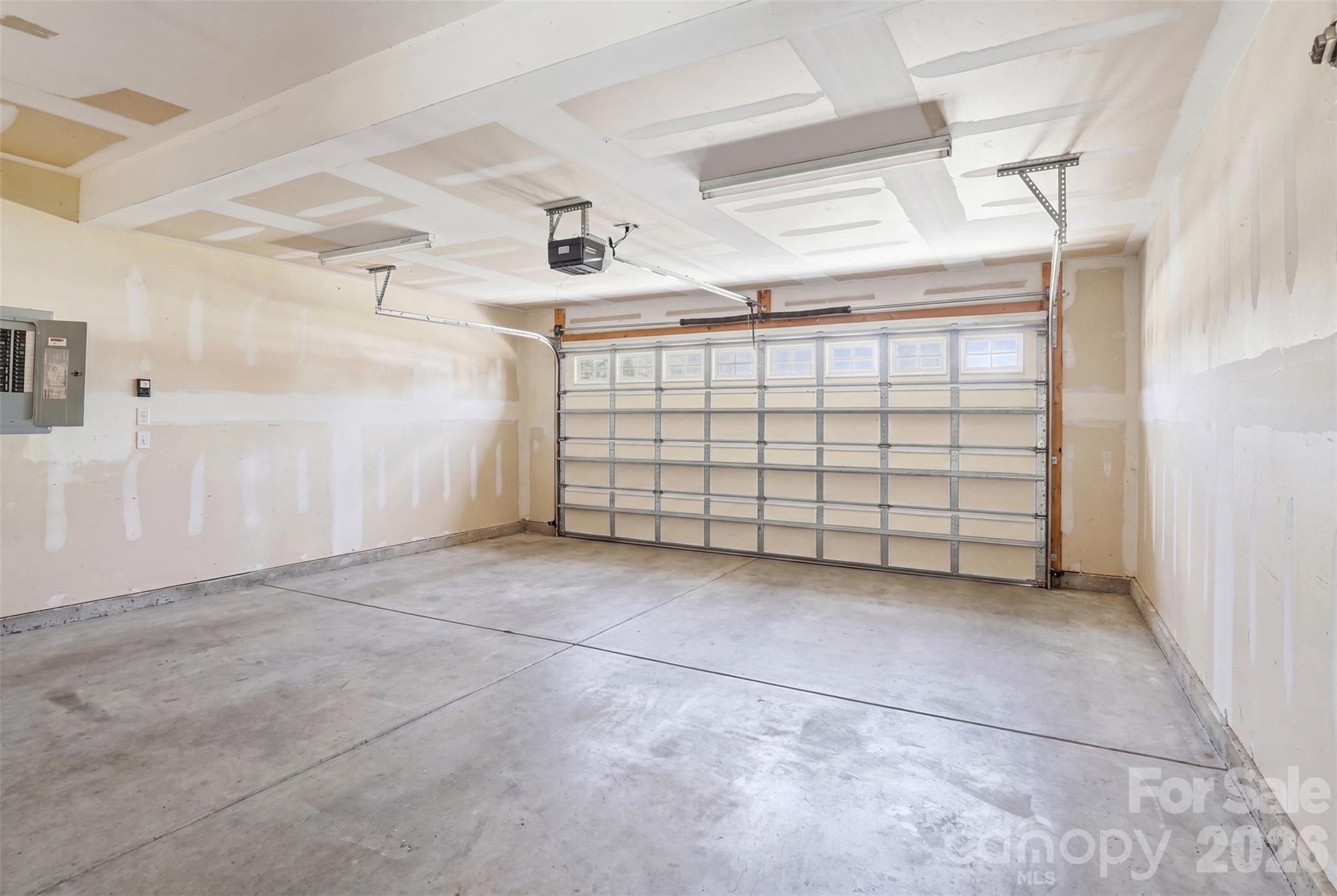 411 Shoreham Lane — Fort Mill