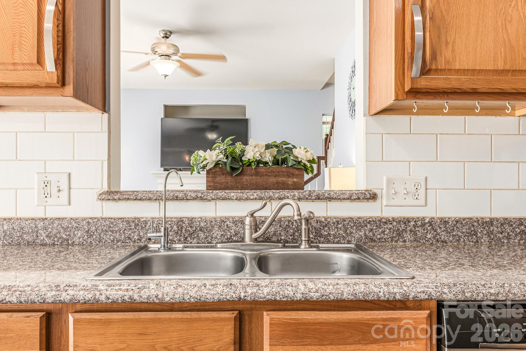 4816 Delprado Circle — Charlotte