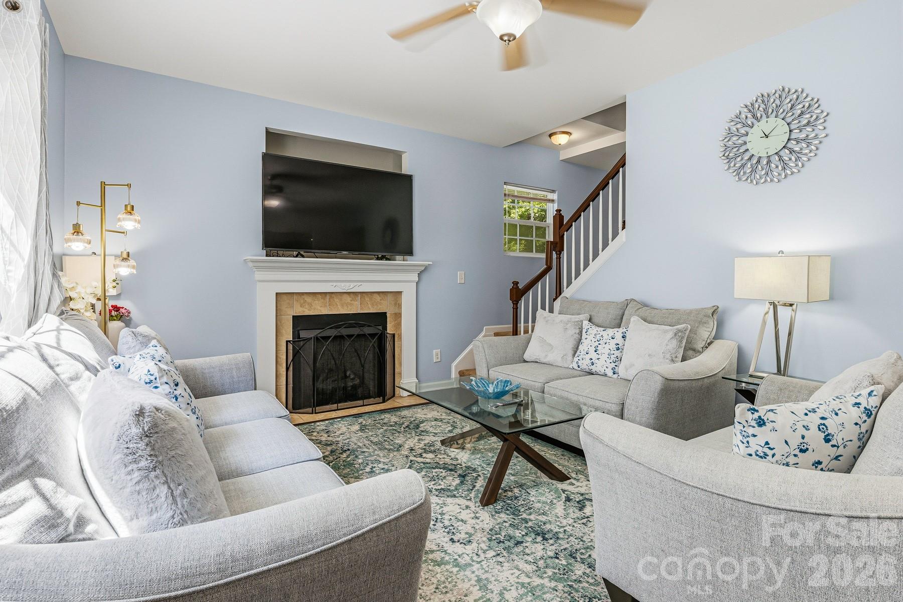 4816 Delprado Circle — Charlotte