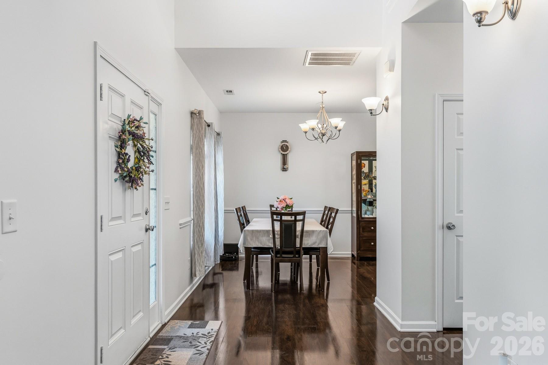 4816 Delprado Circle — Charlotte
