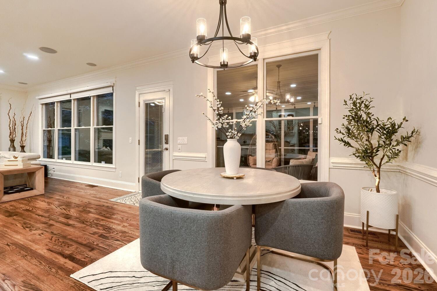 6605 Saunton Court — Charlotte