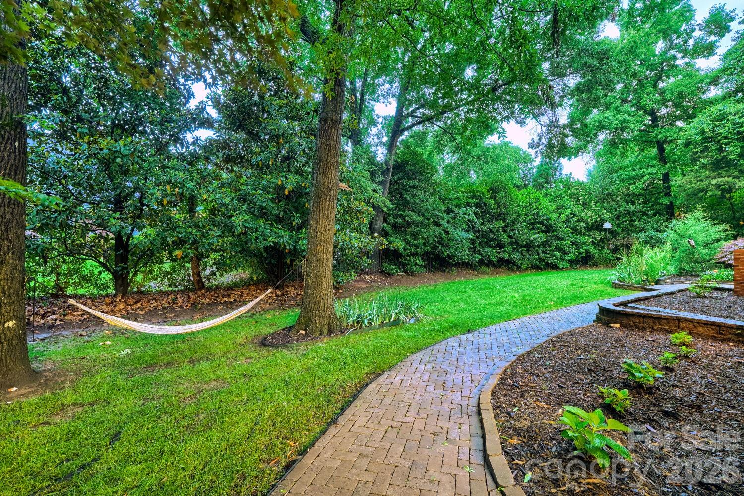 6605 Saunton Court — Charlotte