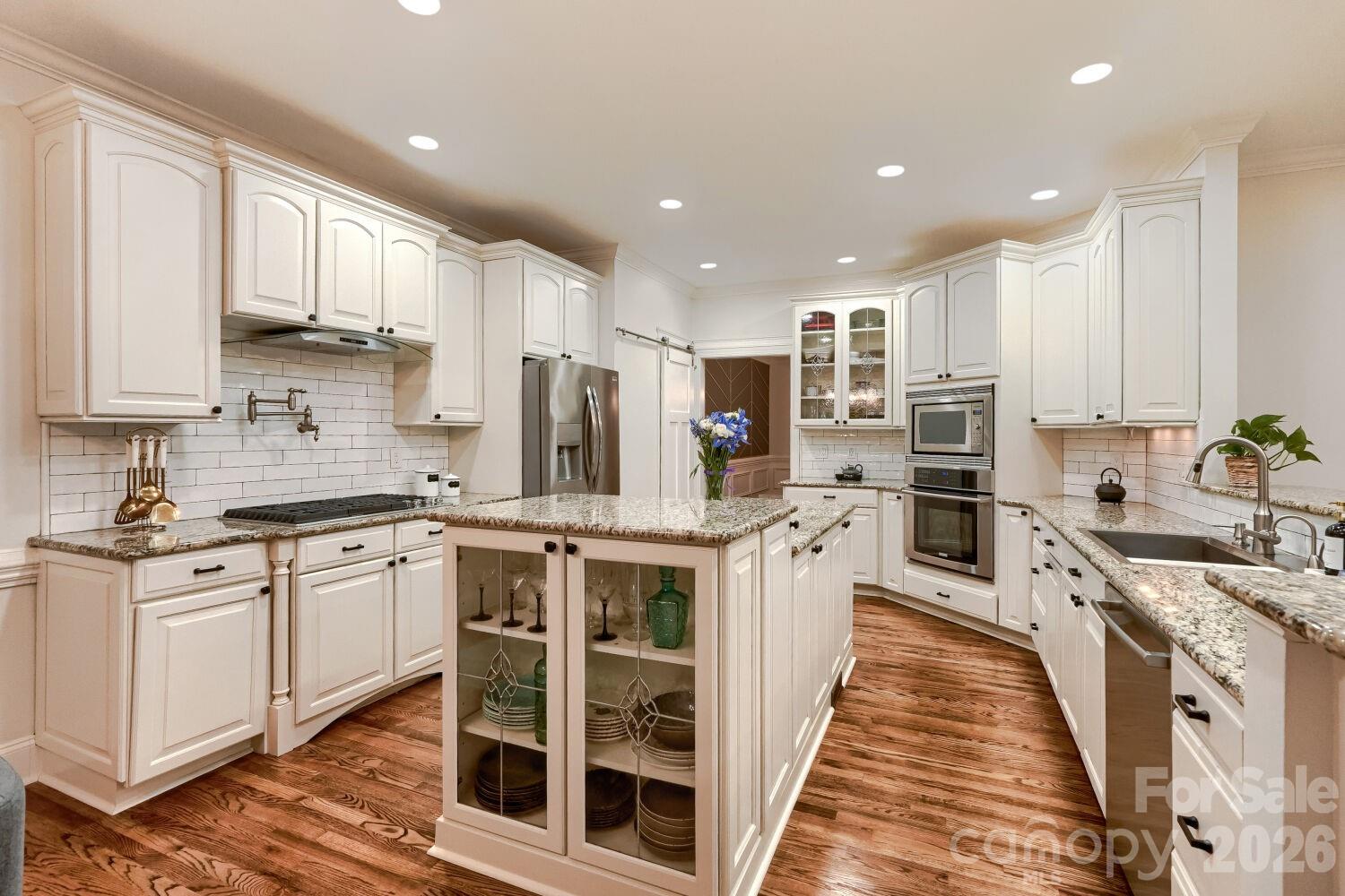6605 Saunton Court — Charlotte