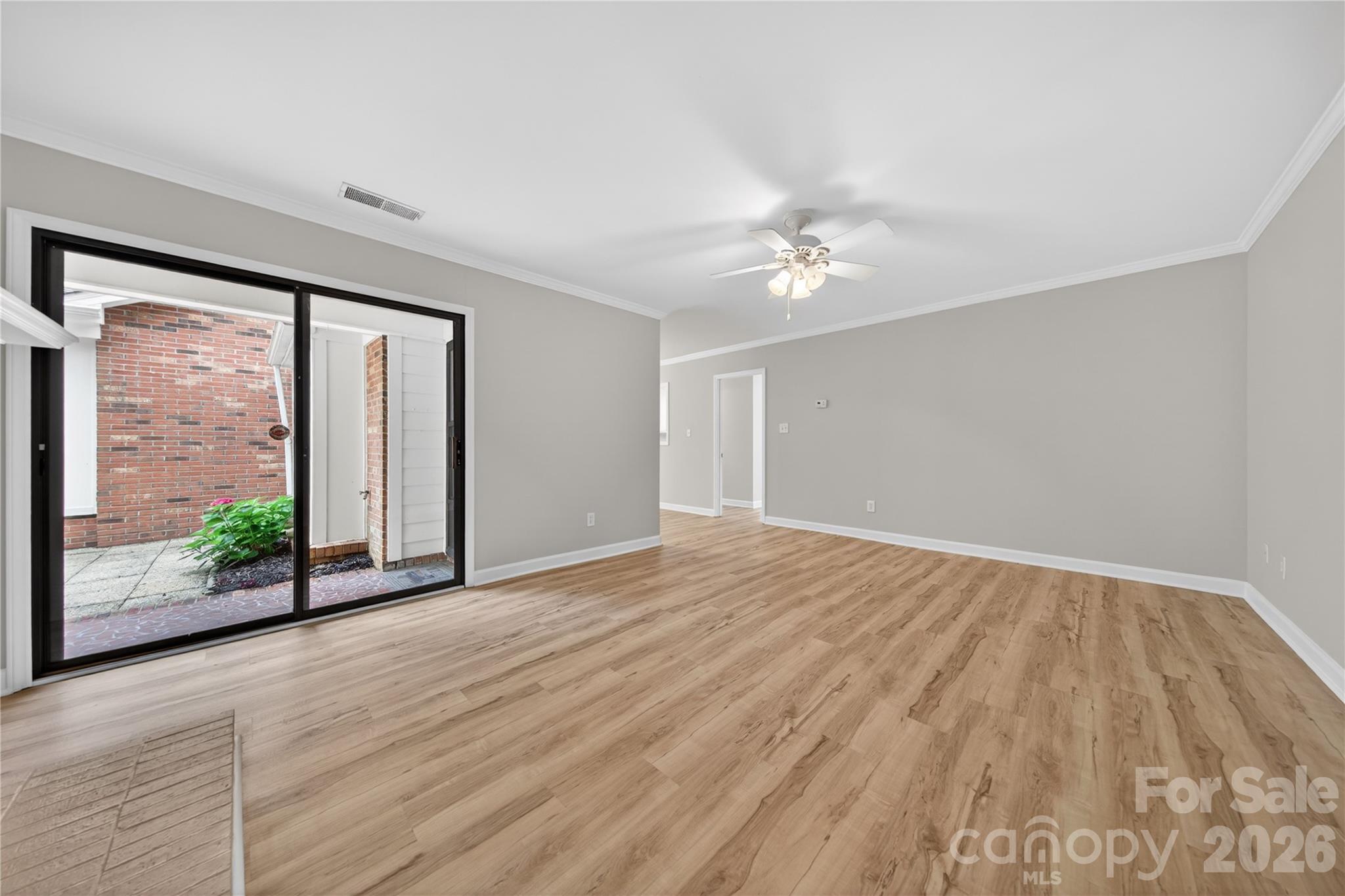 2405 Quail Lake Drive — Charlotte