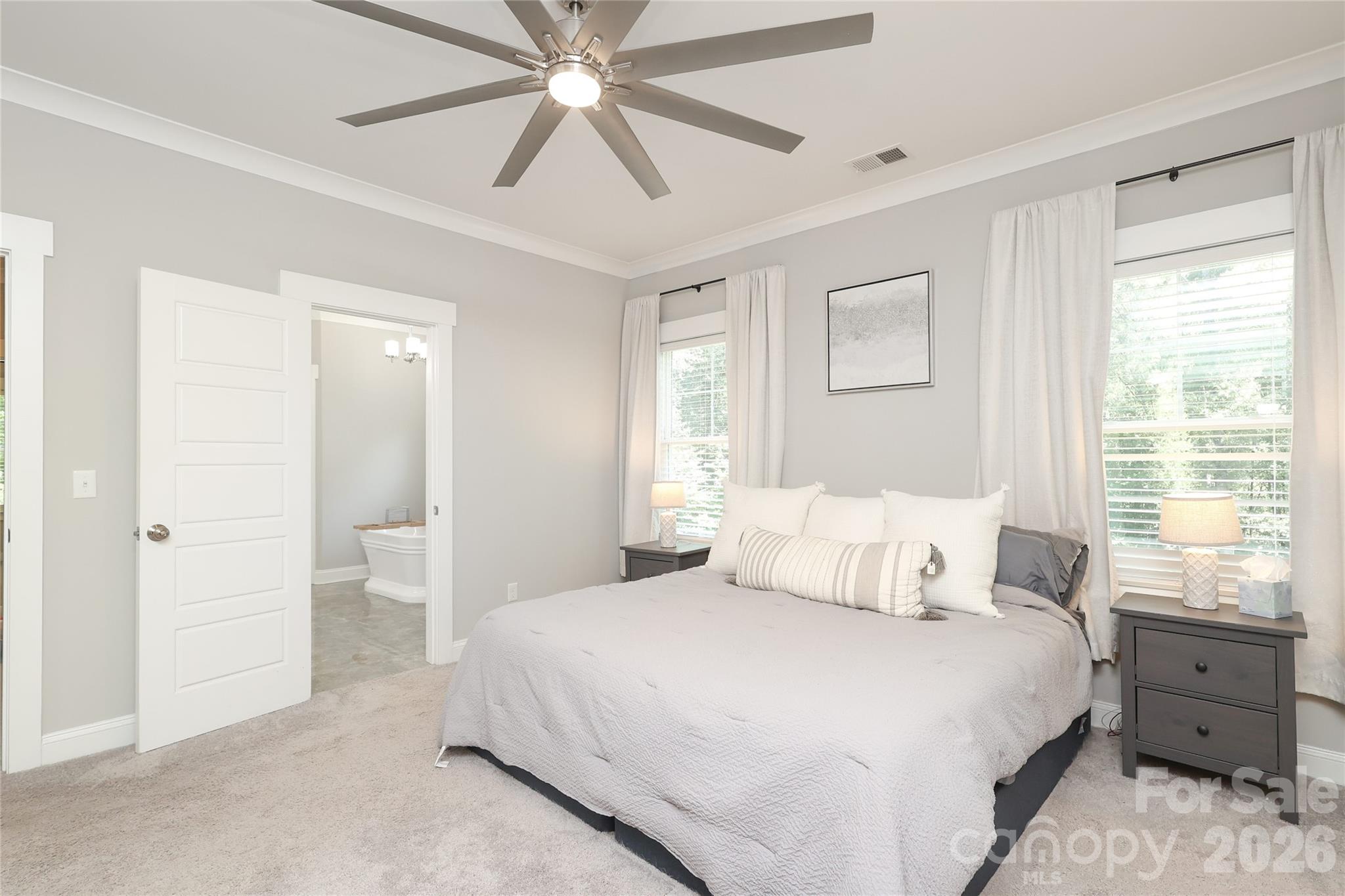 10105 Greenwood Court — Charlotte