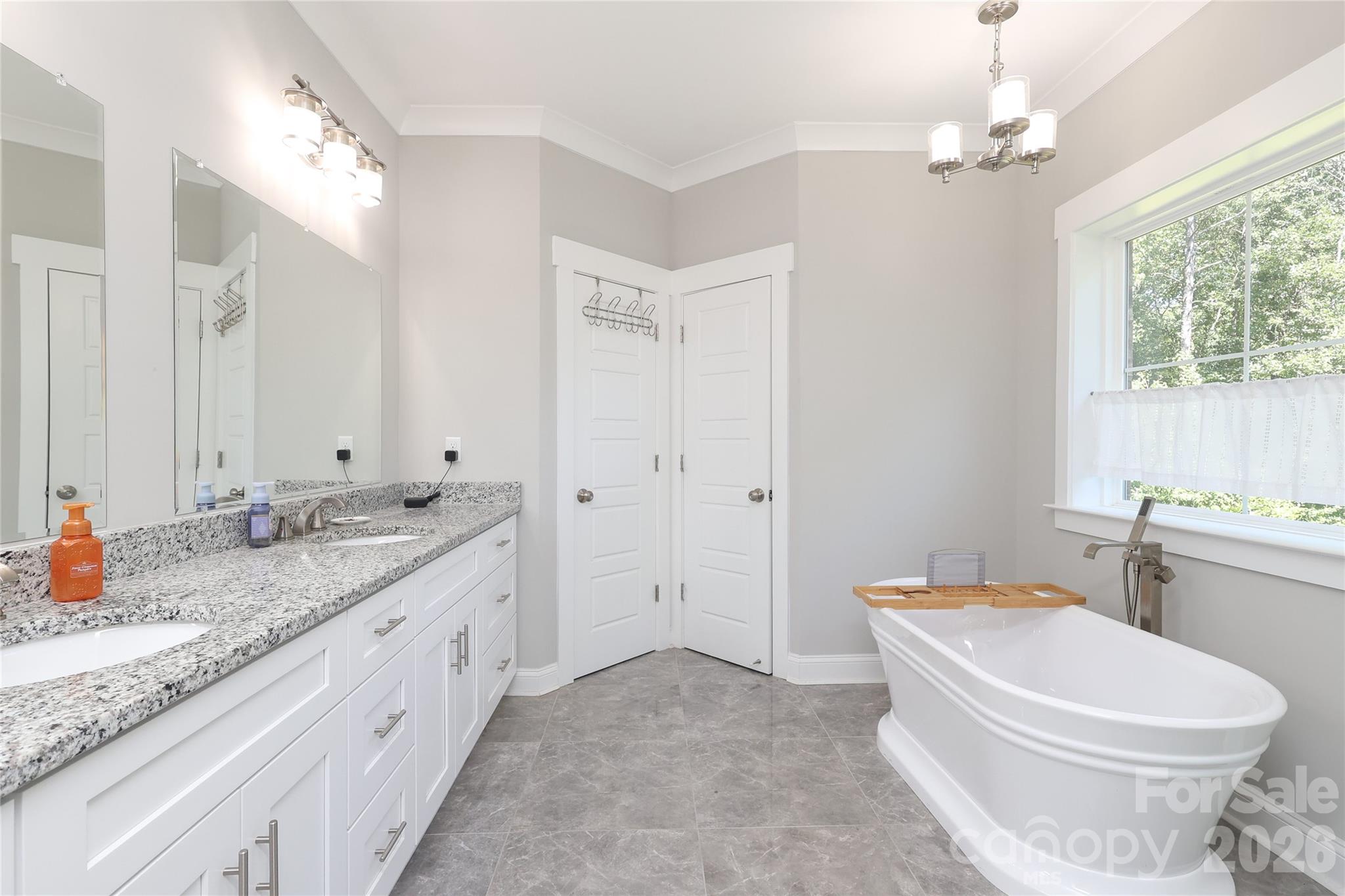 10105 Greenwood Court — Charlotte