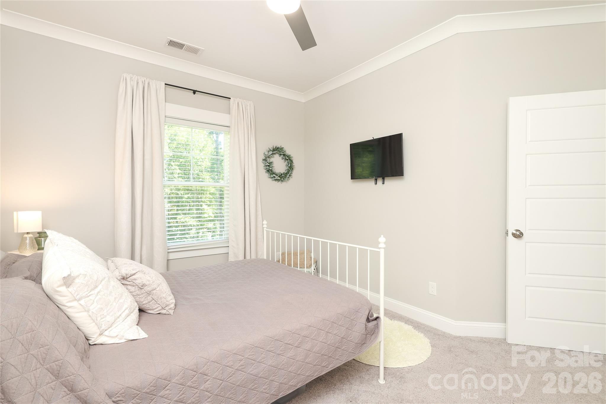 10105 Greenwood Court — Charlotte