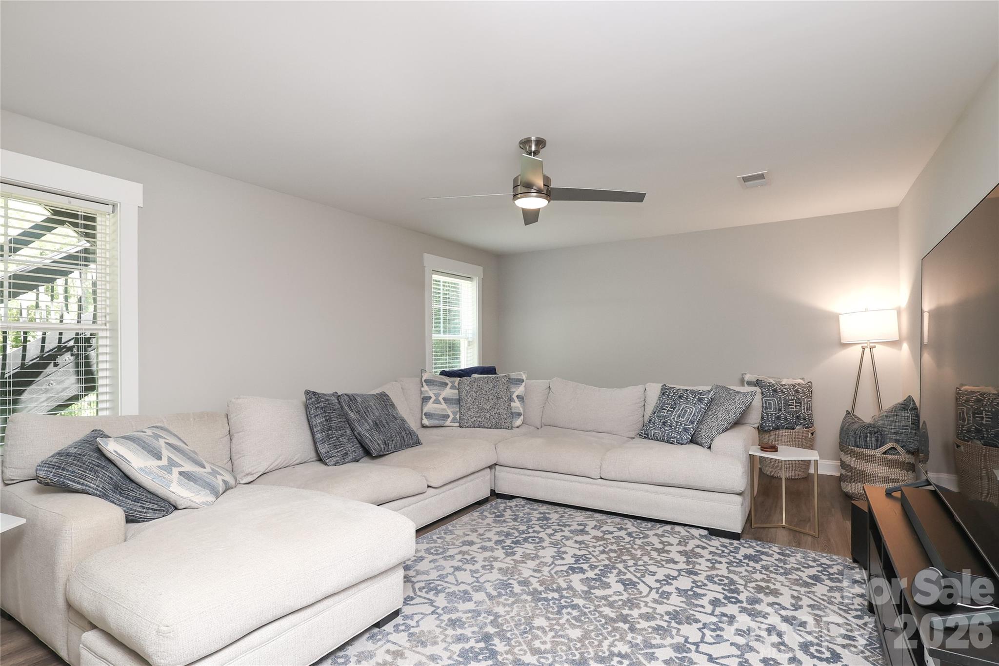 10105 Greenwood Court — Charlotte