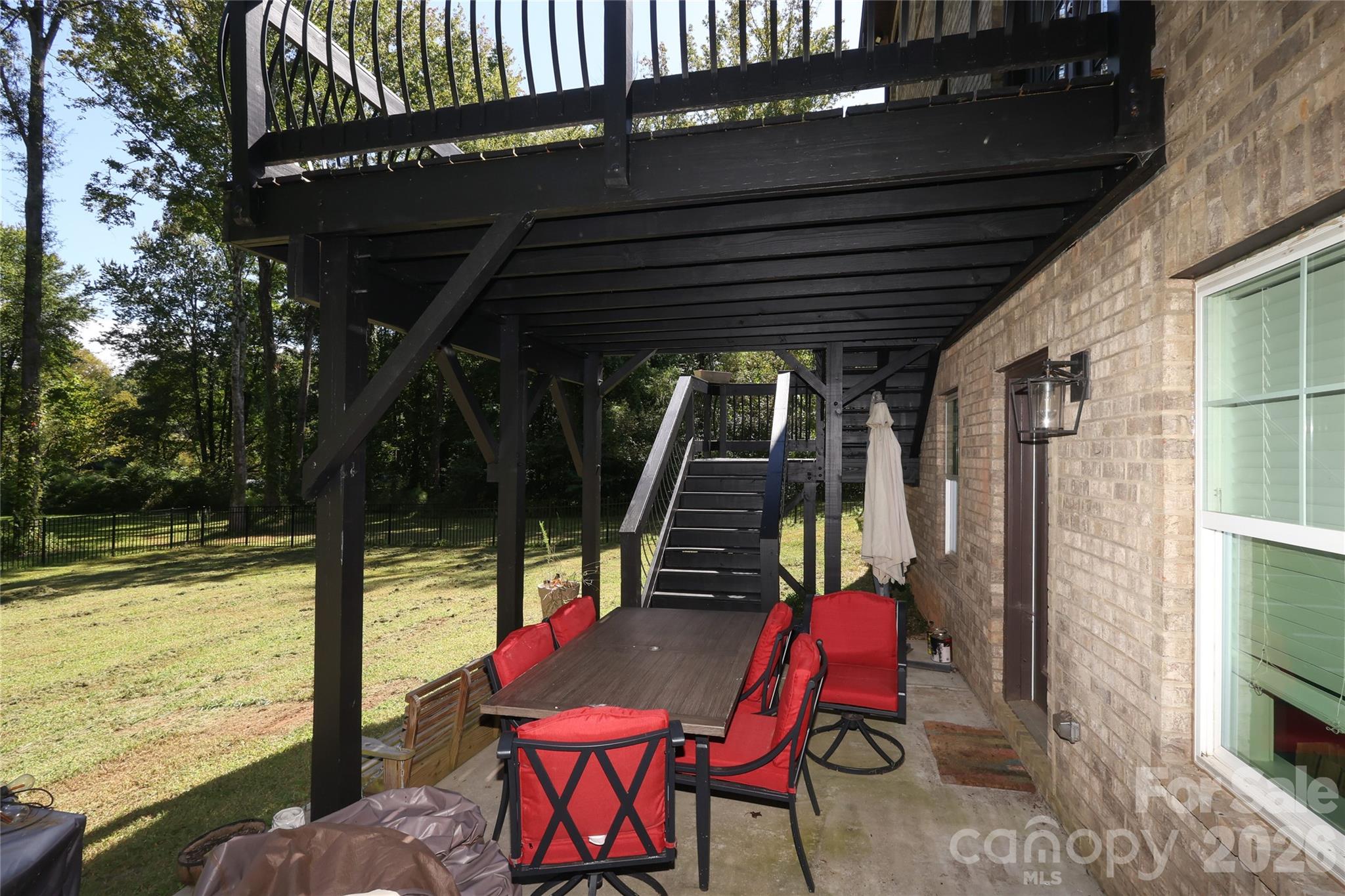 10105 Greenwood Court — Charlotte