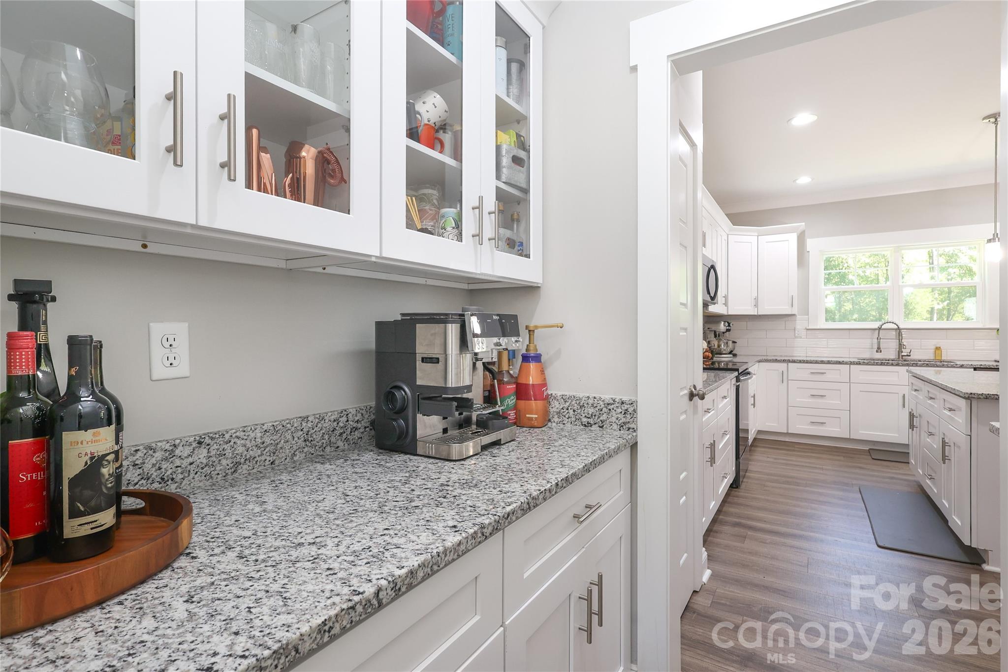 10105 Greenwood Court — Charlotte