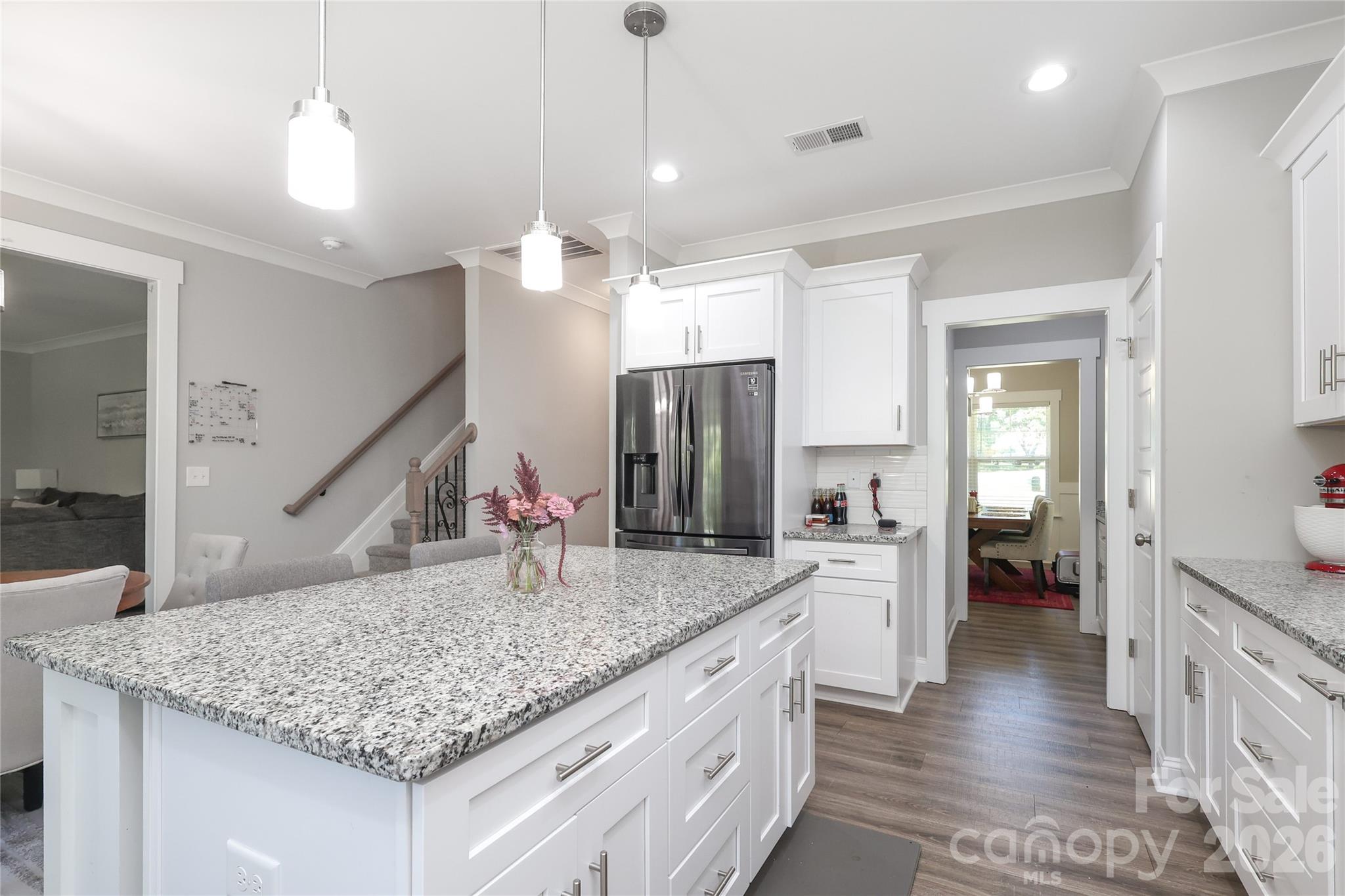 10105 Greenwood Court — Charlotte