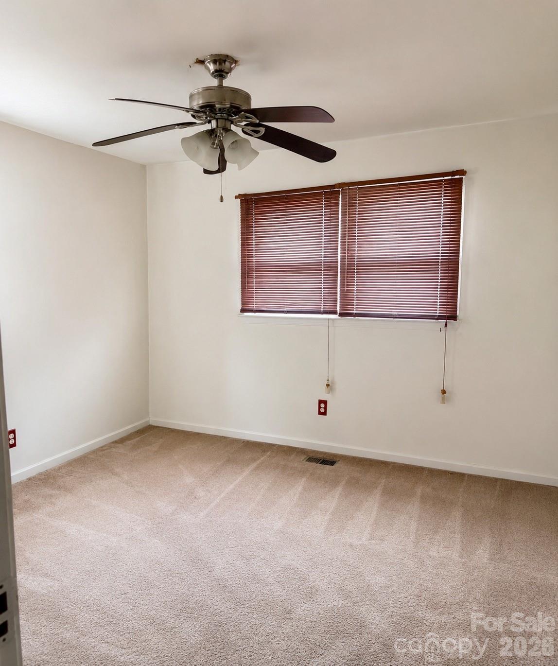 405 Isom Street — Lancaster
