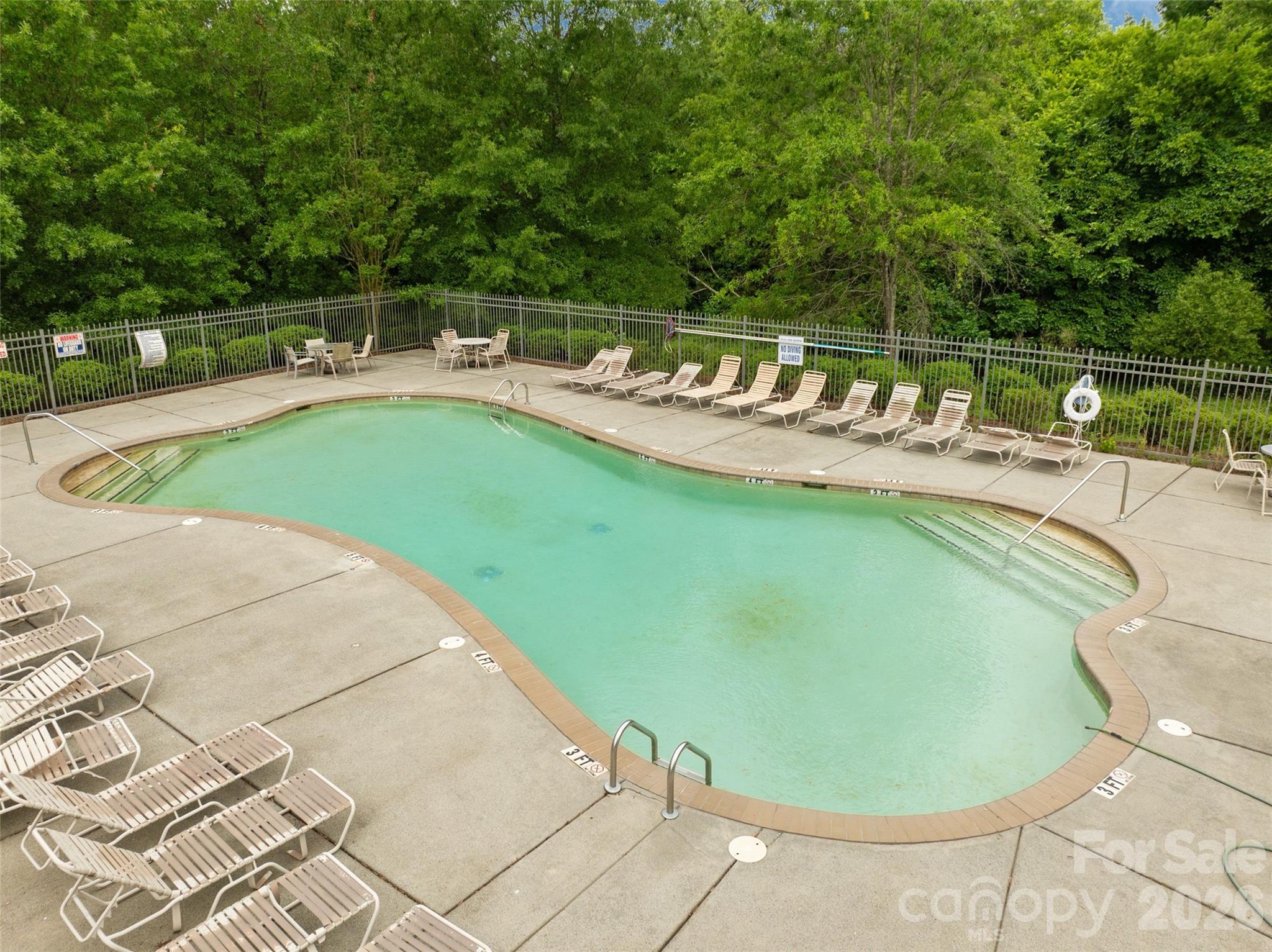8726 Conrad Street — Locust