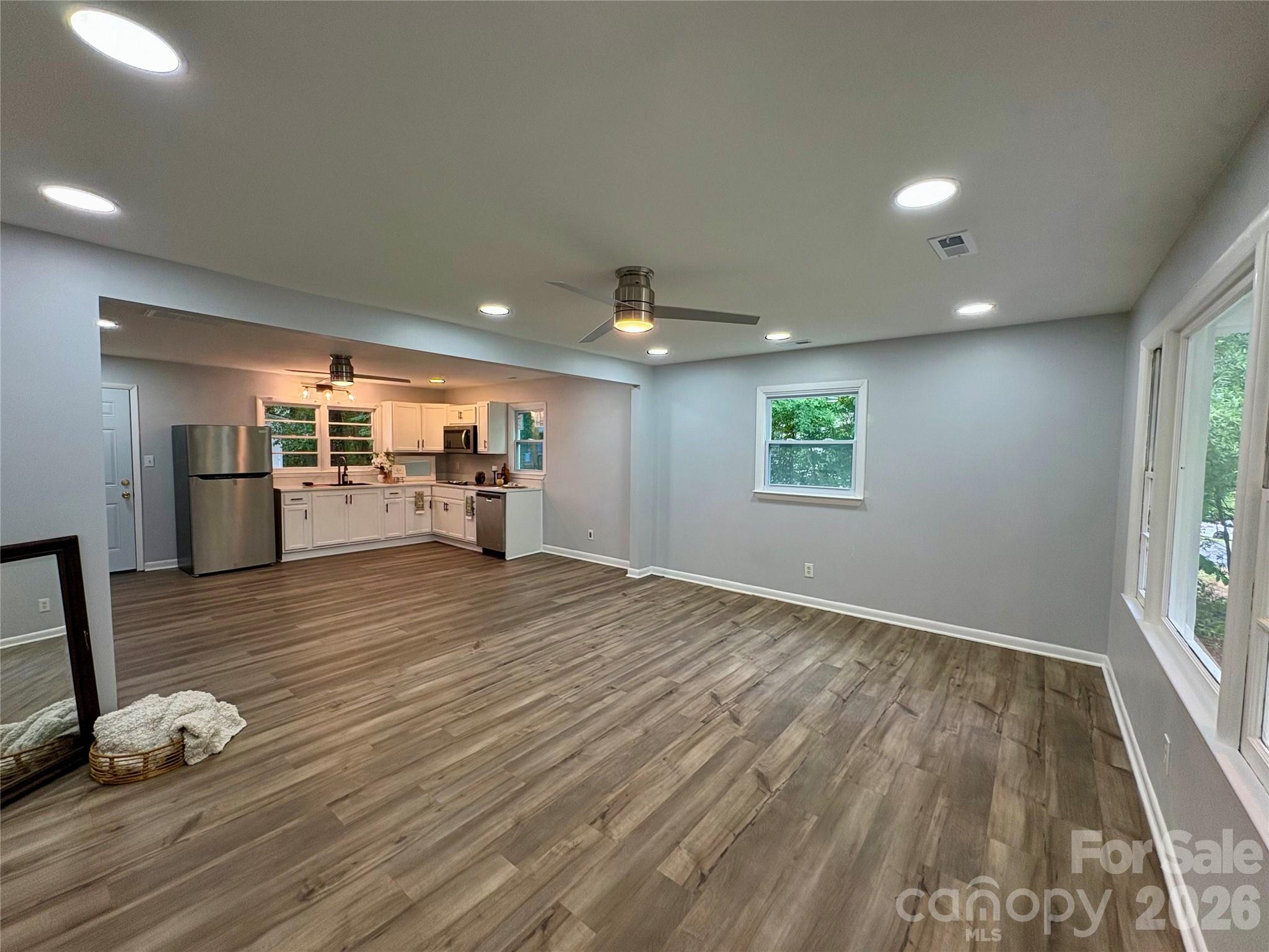 435 E Club Drive — Gastonia