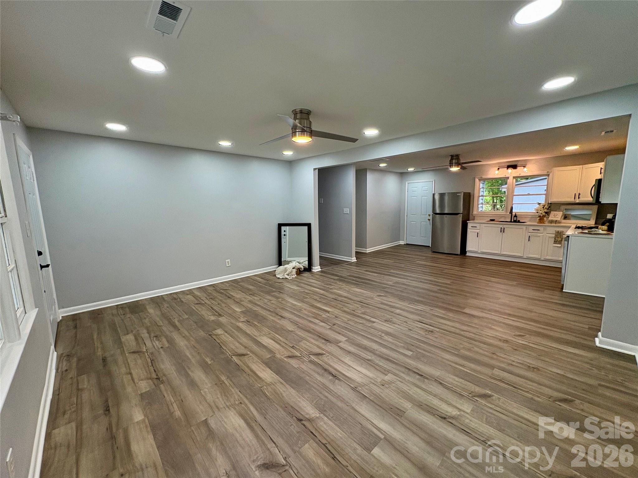 435 E Club Drive — Gastonia