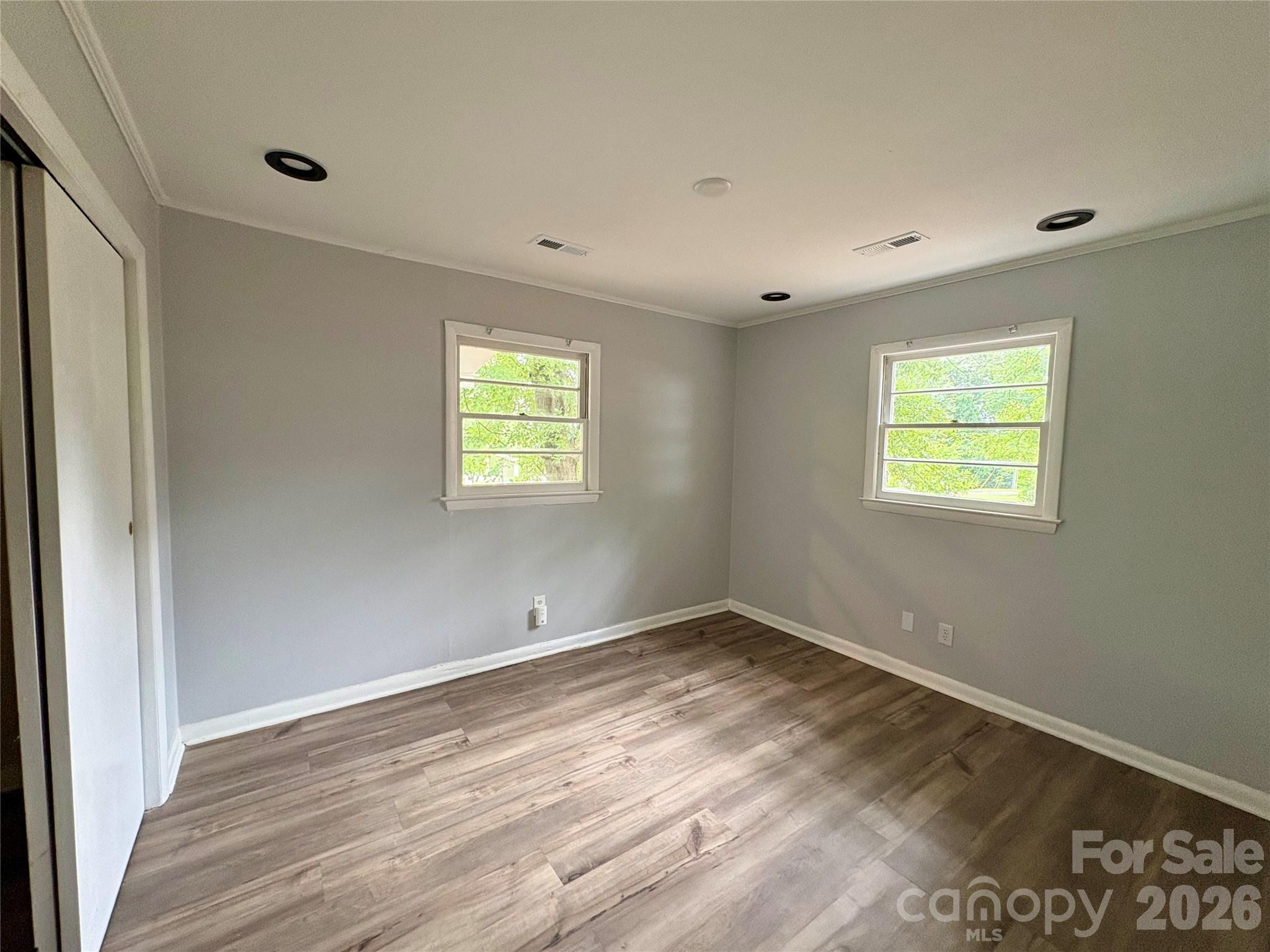 435 E Club Drive — Gastonia