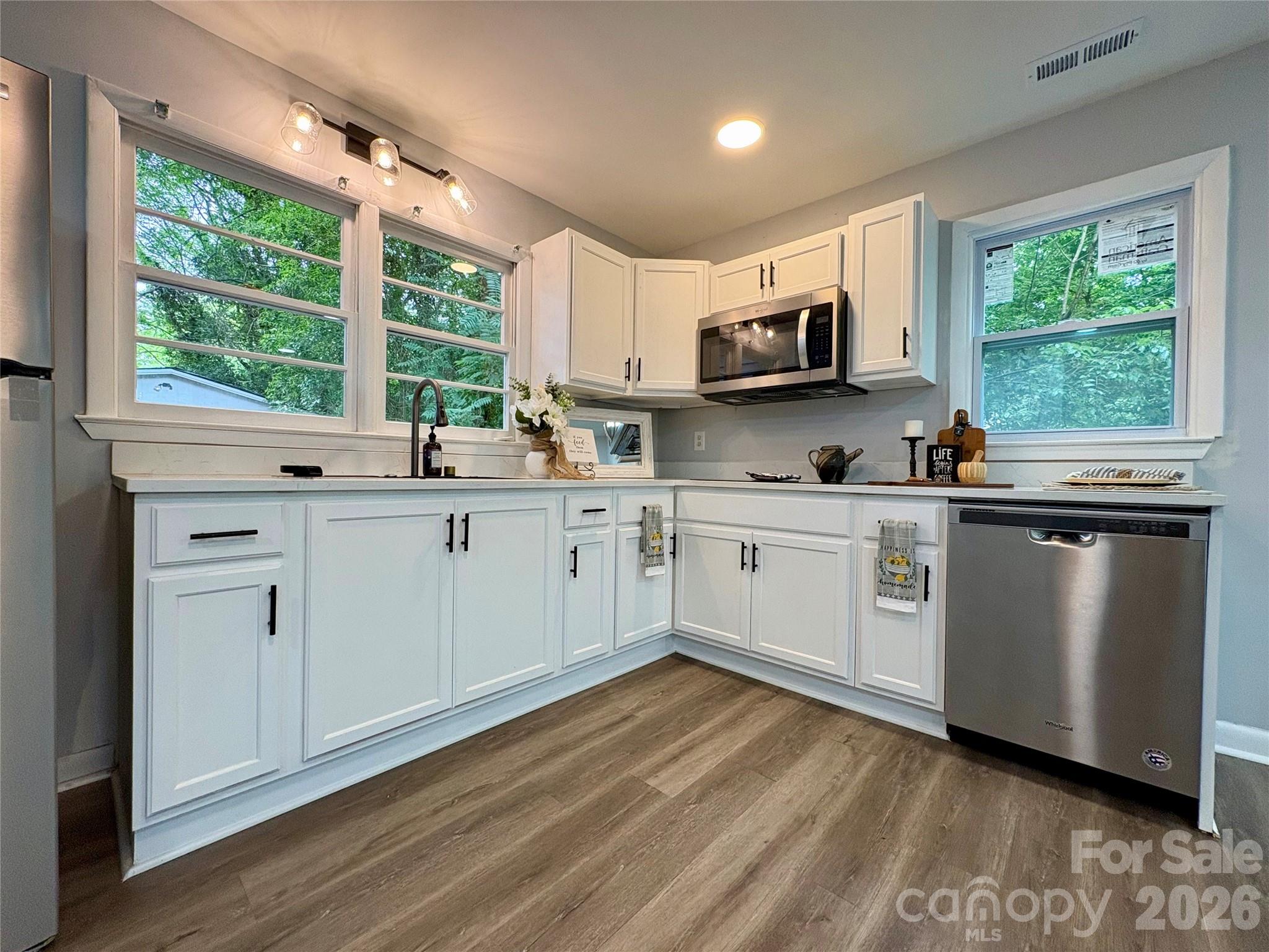 435 E Club Drive — Gastonia