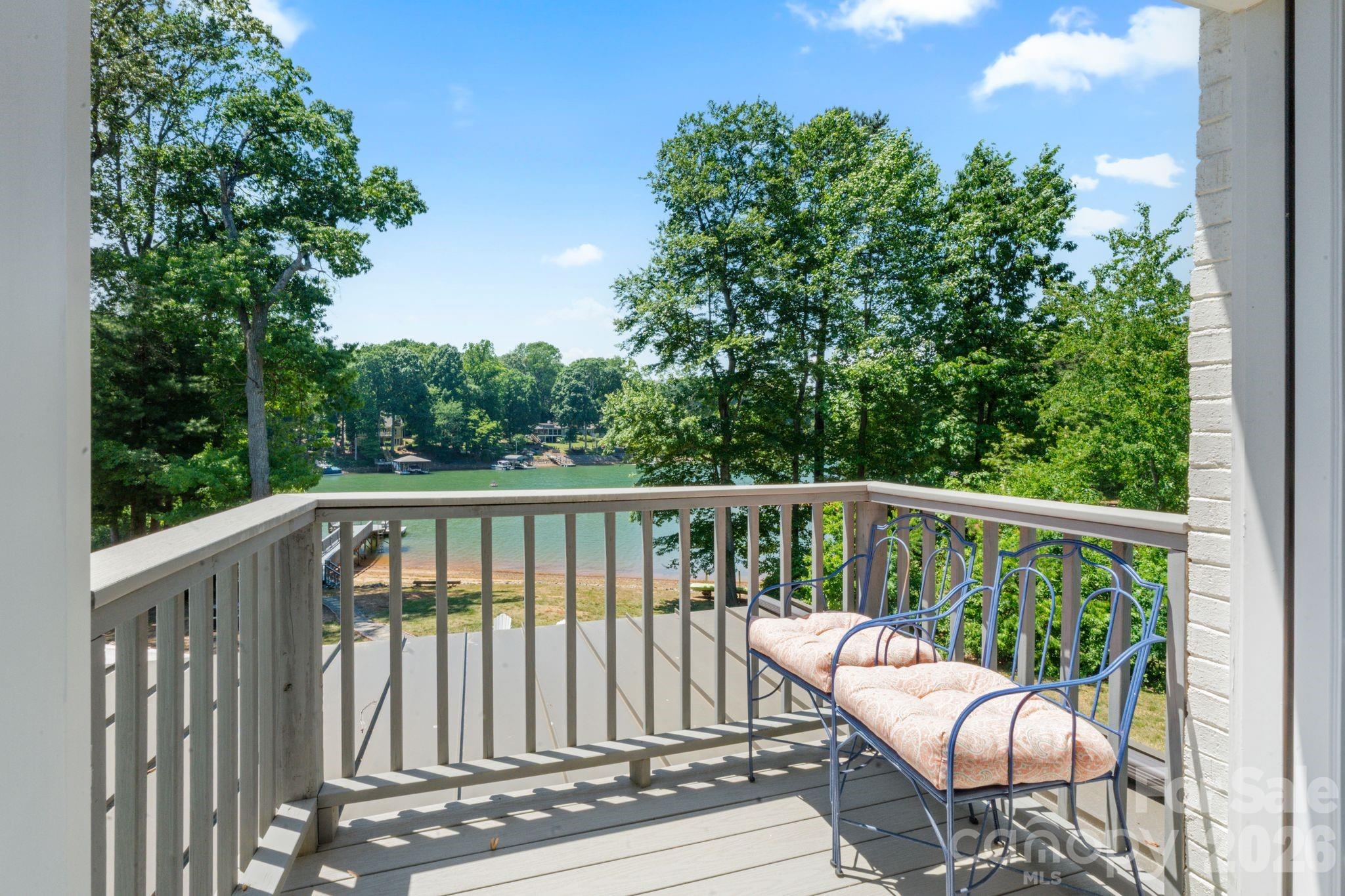 383 Sundown Road — Mooresville
