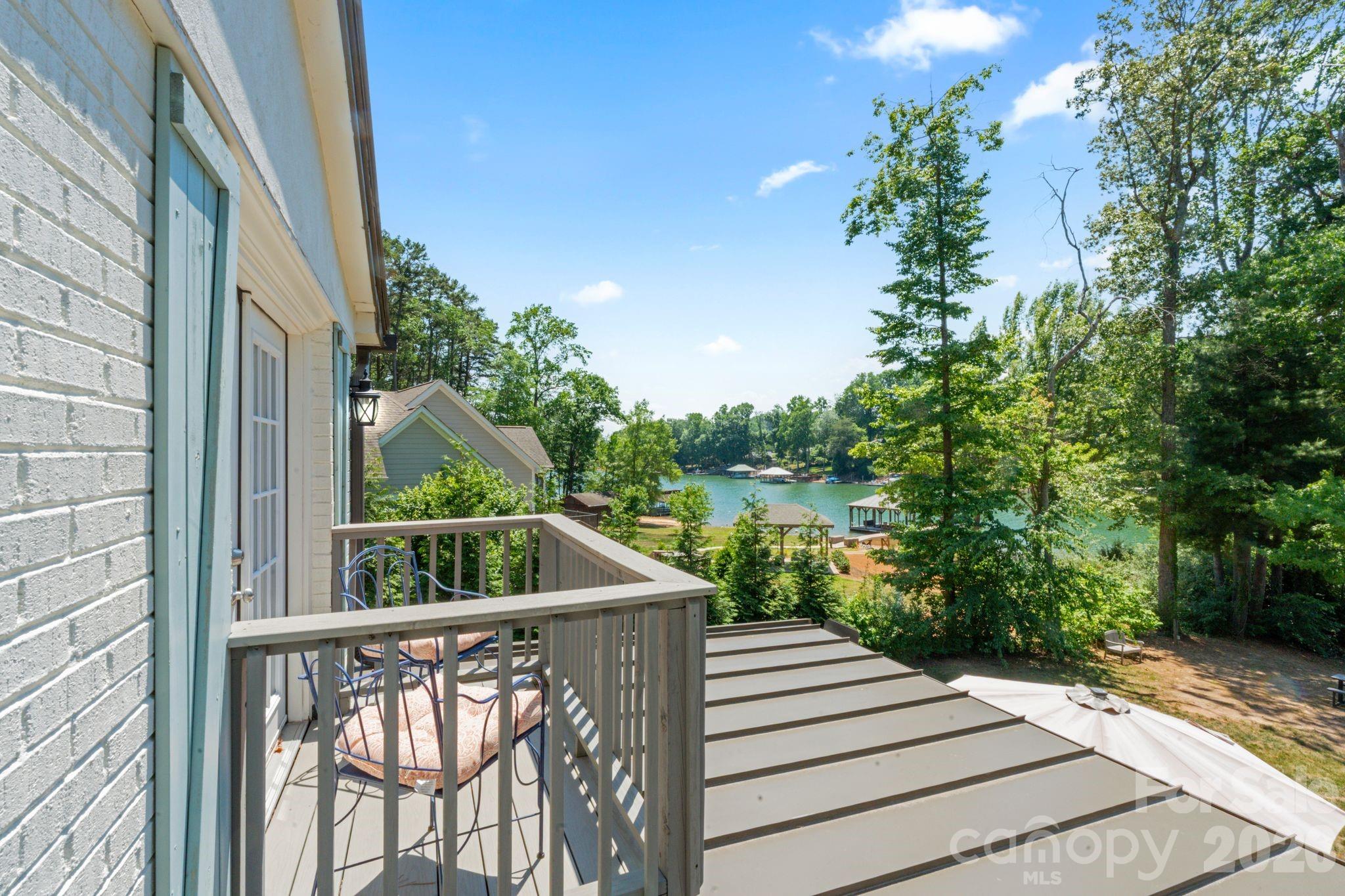 383 Sundown Road — Mooresville