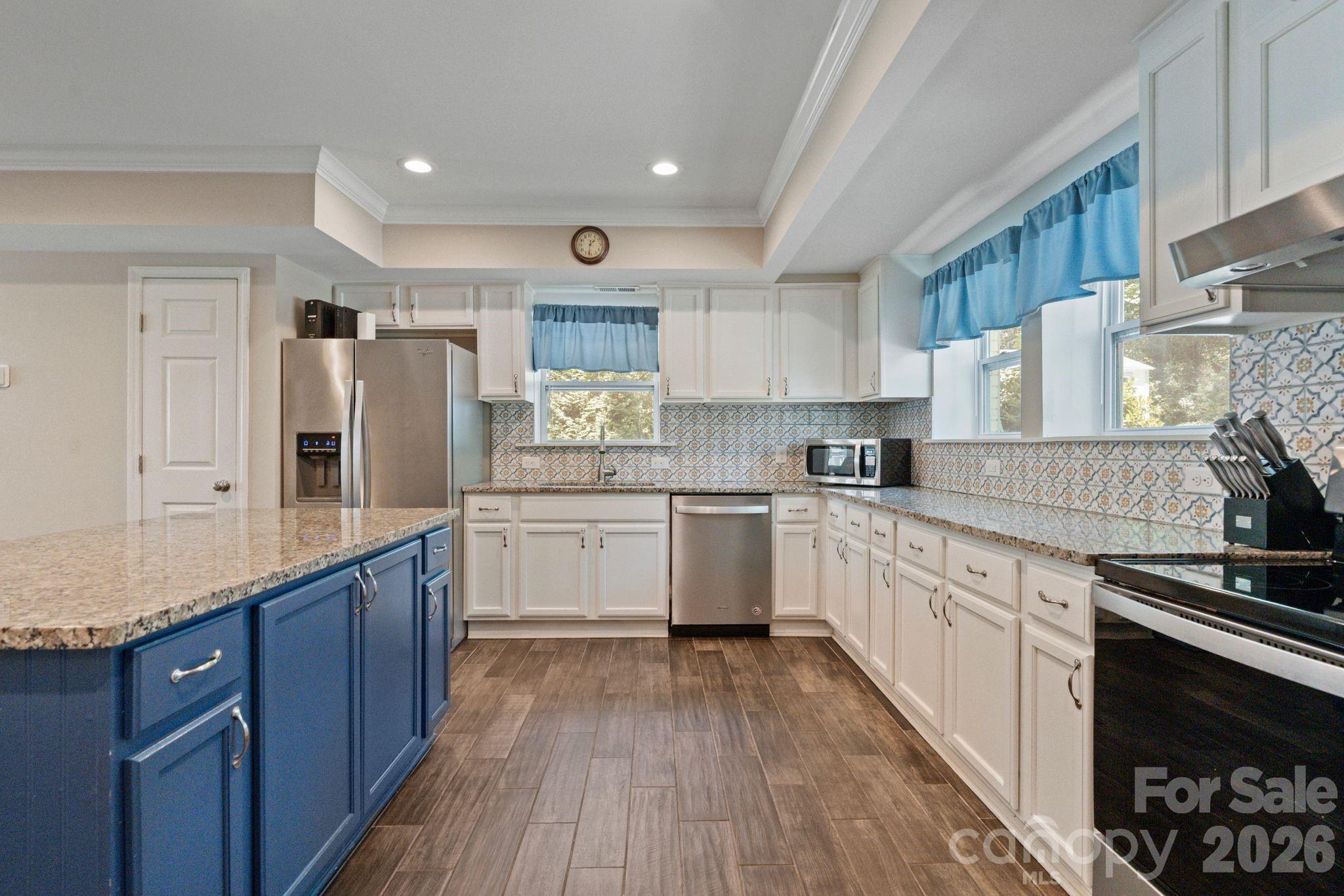 383 Sundown Road — Mooresville