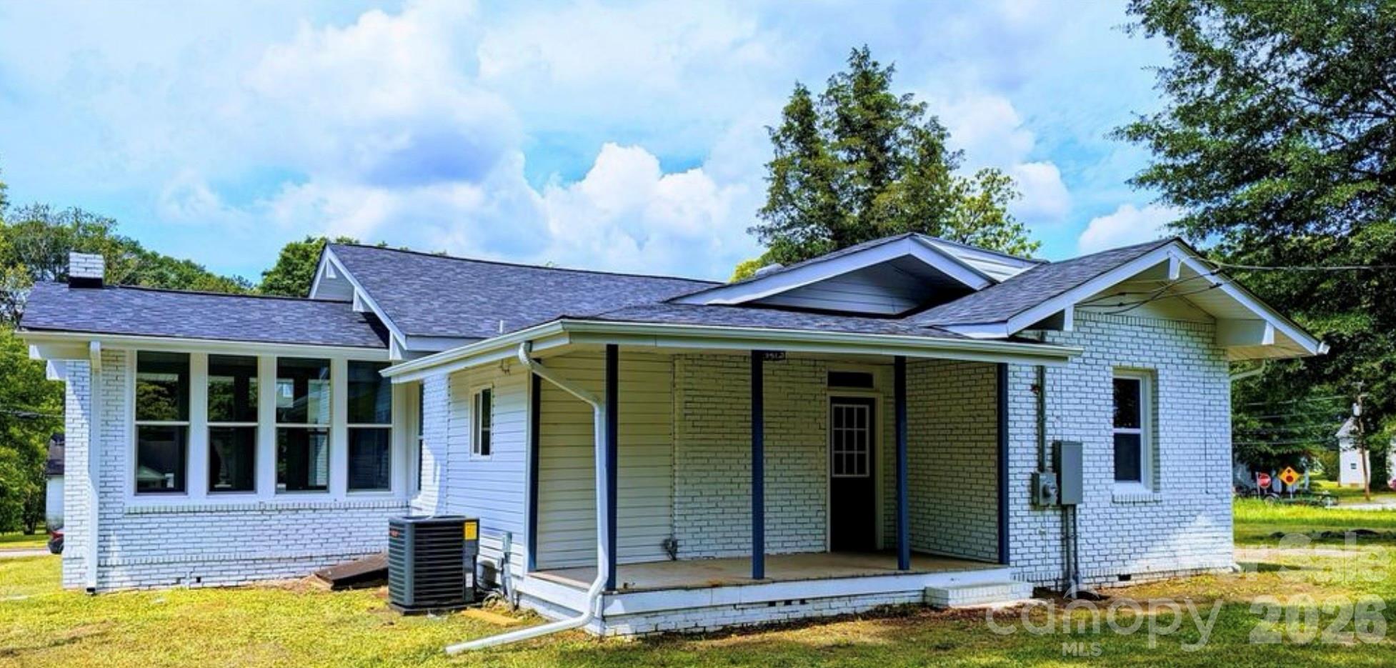 113 Brawley Street — Chester