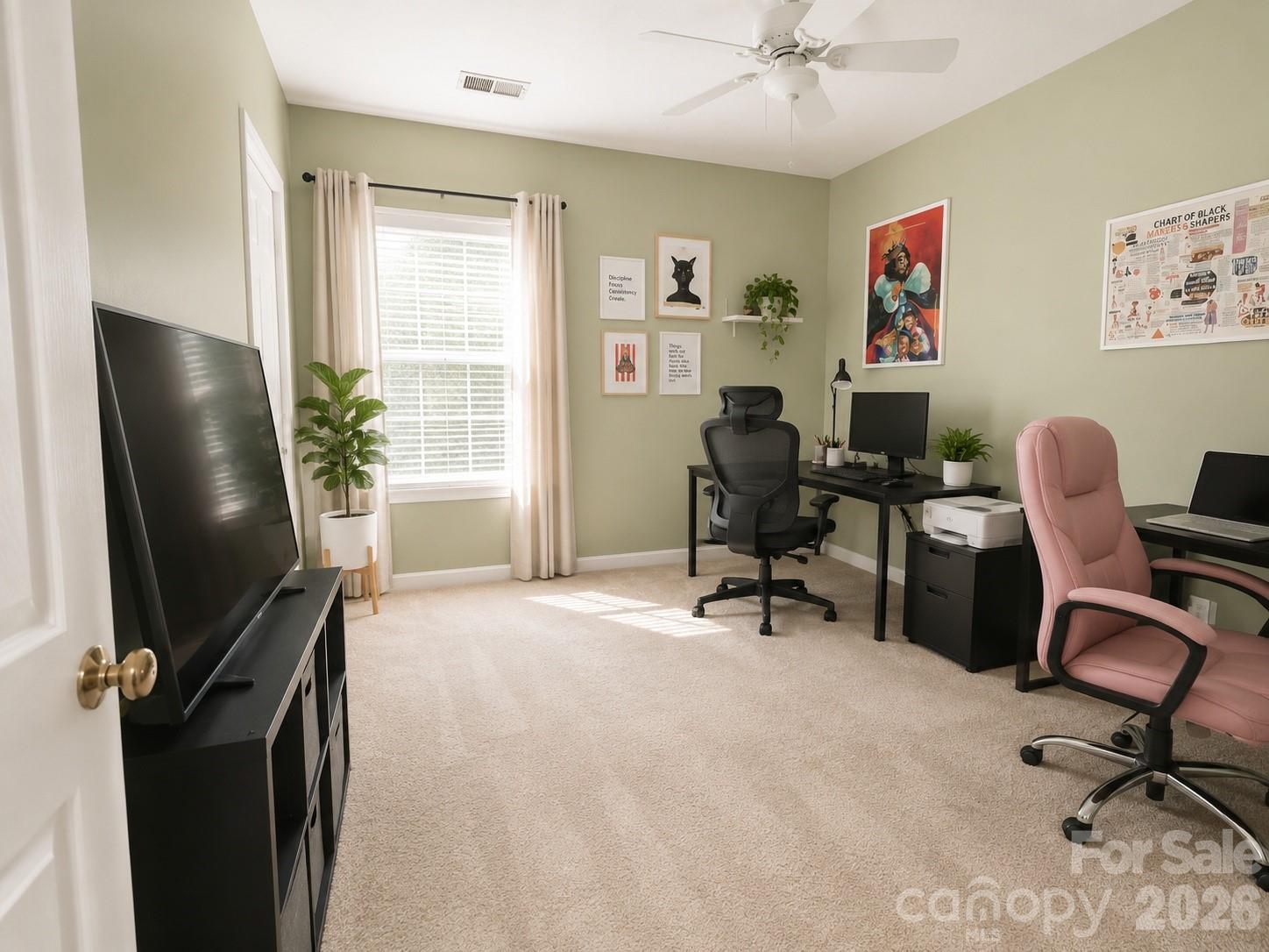 9813 Hyde Glen Court — Charlotte