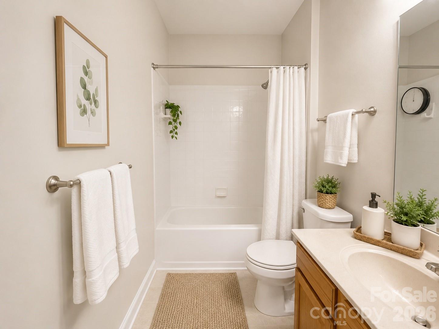 9813 Hyde Glen Court — Charlotte