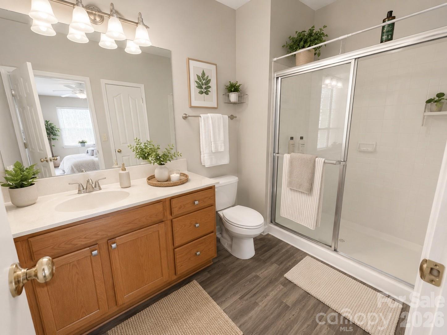9813 Hyde Glen Court — Charlotte