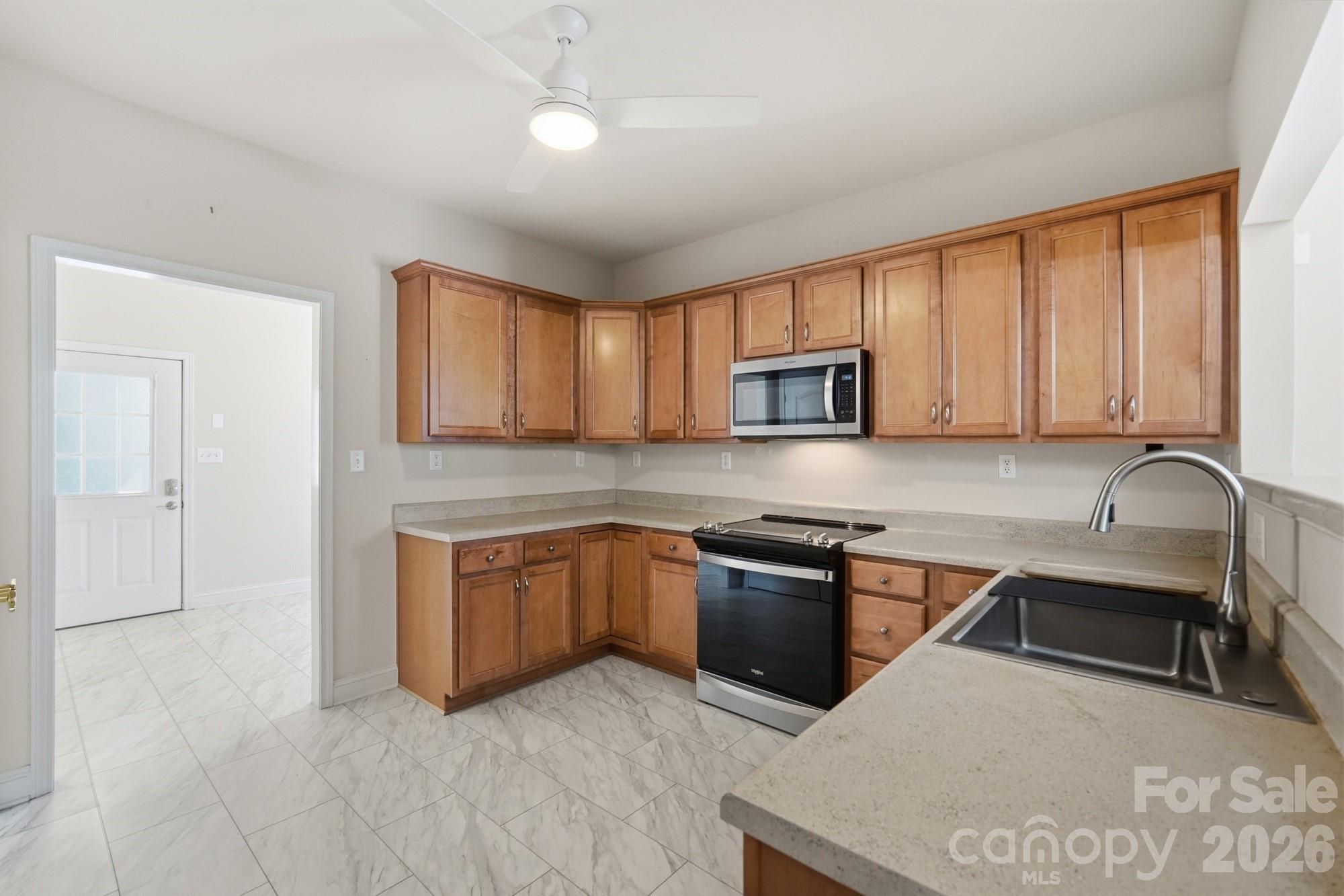 13344 Old Compton Court — Pineville
