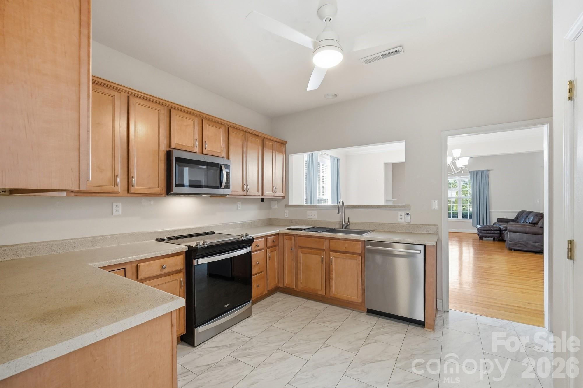 13344 Old Compton Court — Pineville