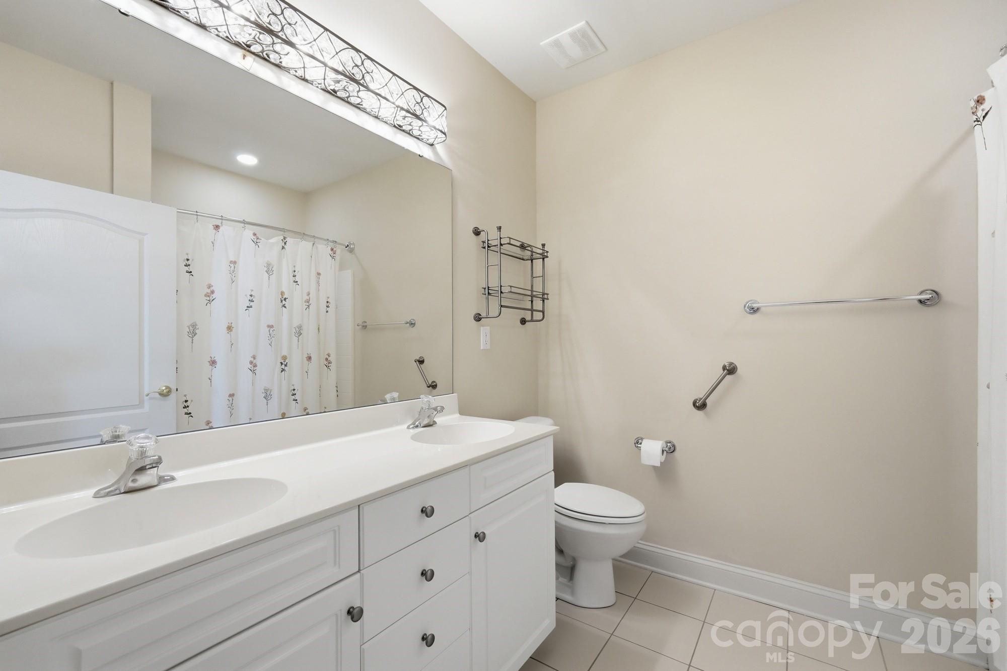 13344 Old Compton Court — Pineville