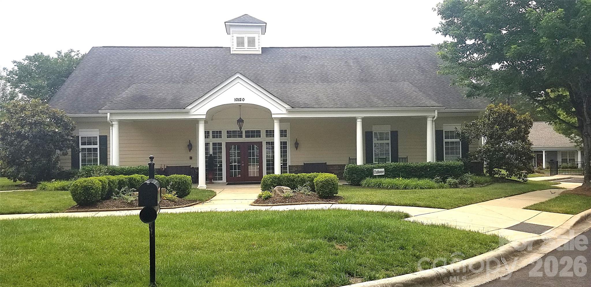 13344 Old Compton Court — Pineville