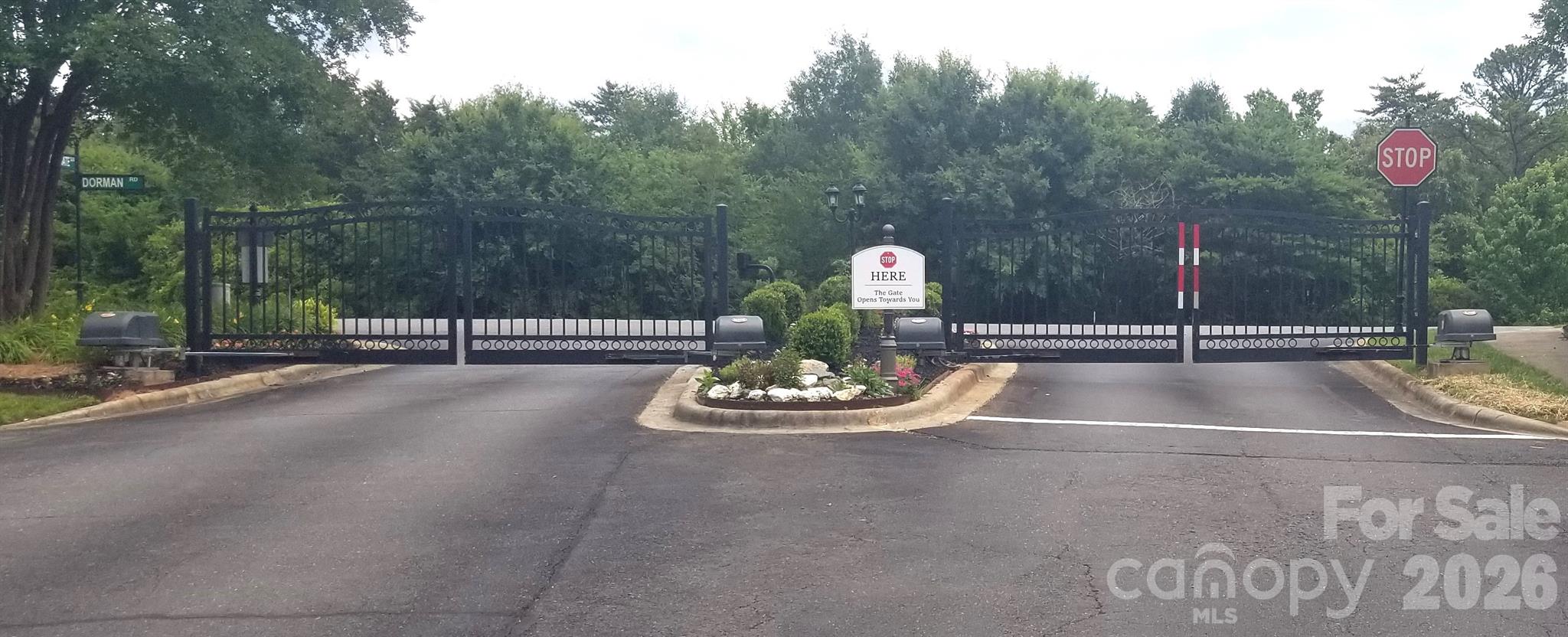 13344 Old Compton Court — Pineville