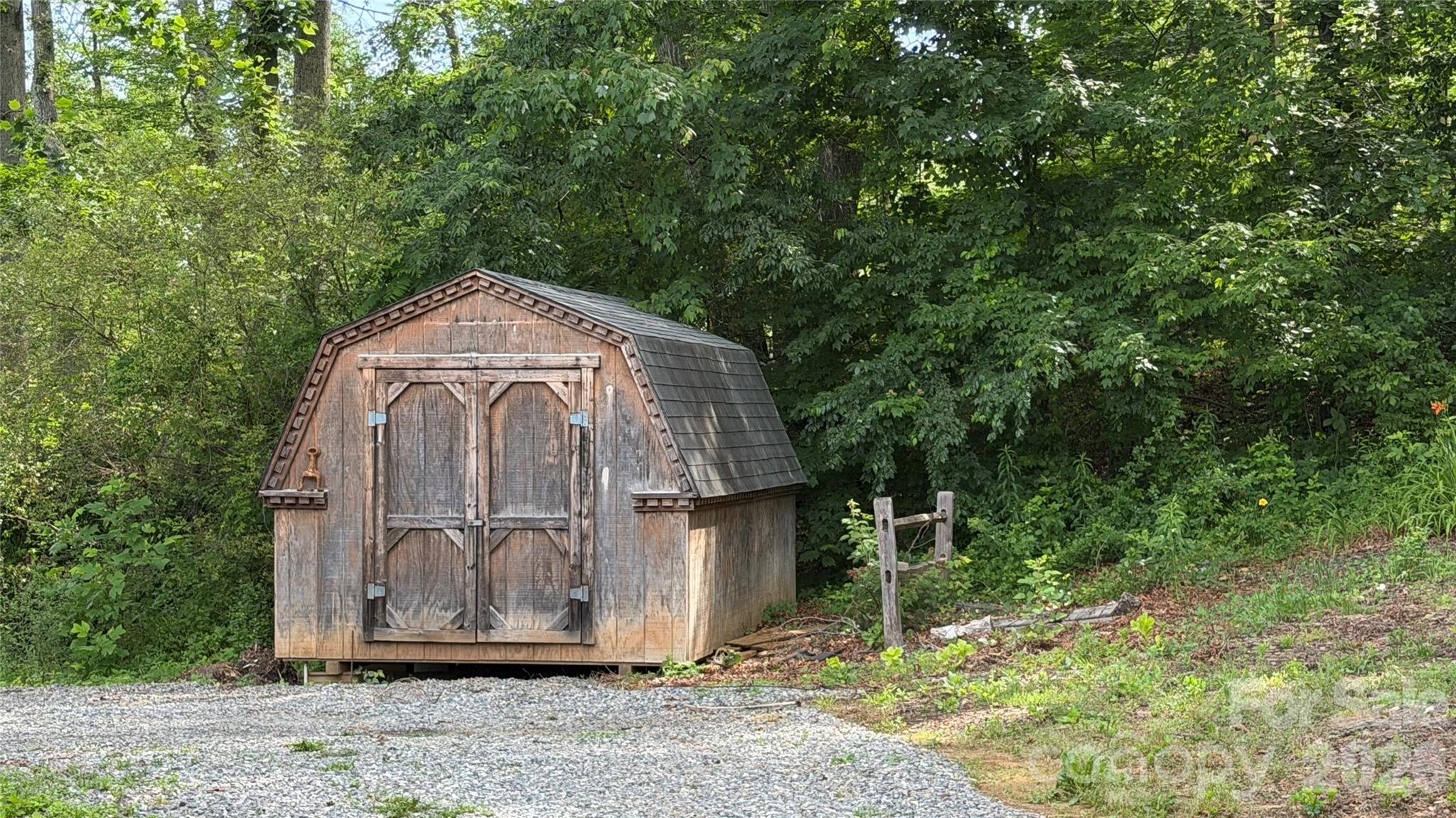 351 Mag Sluder Road — Alexander