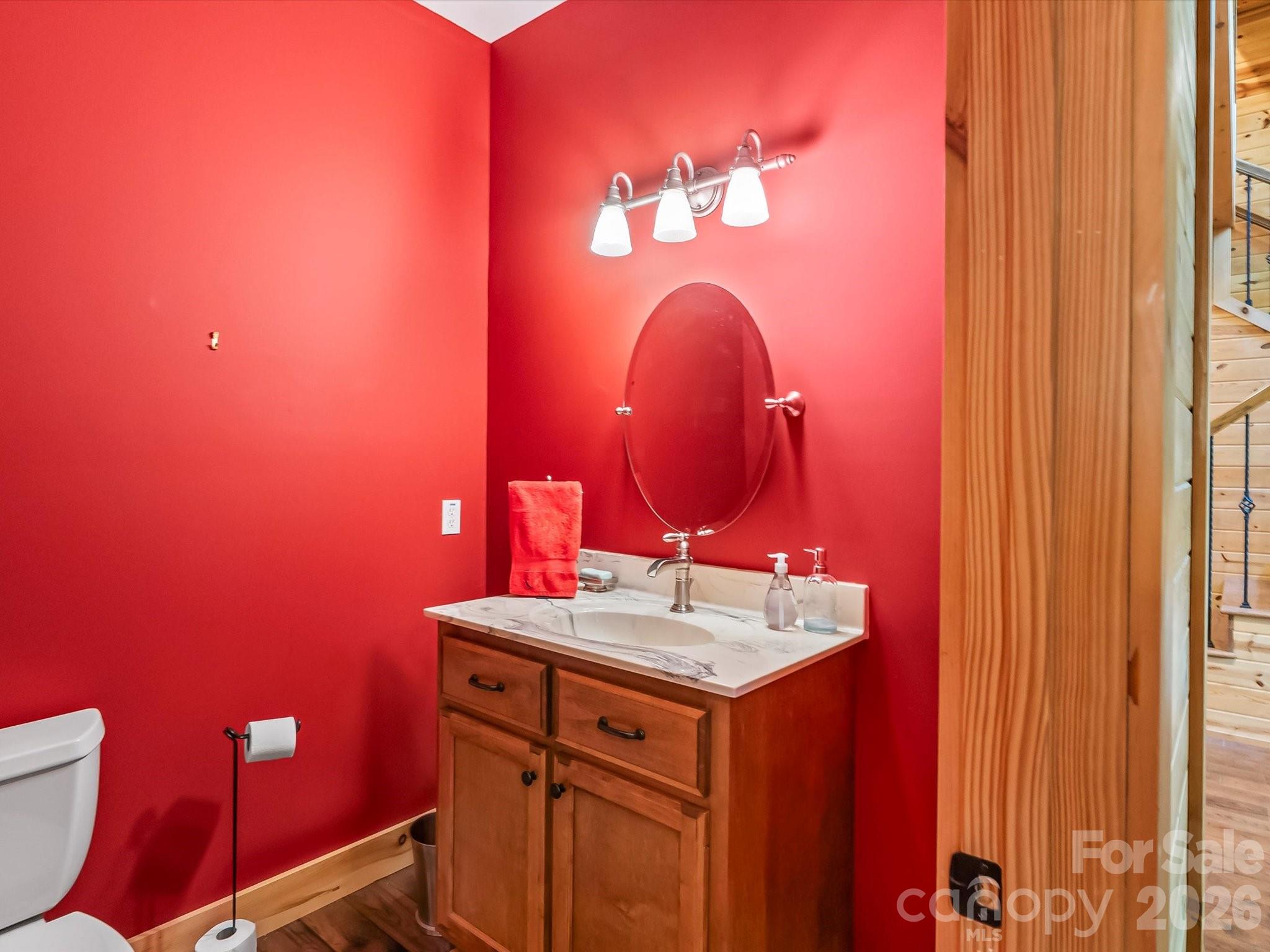917 Otter Mountain Road — Topton