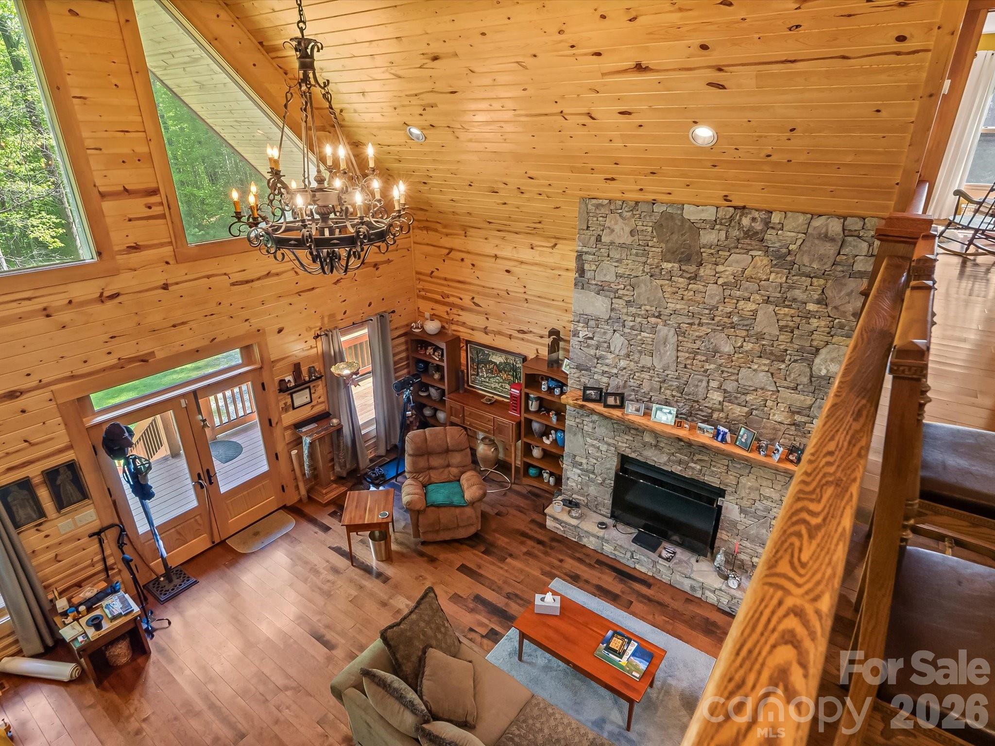 917 Otter Mountain Road — Topton