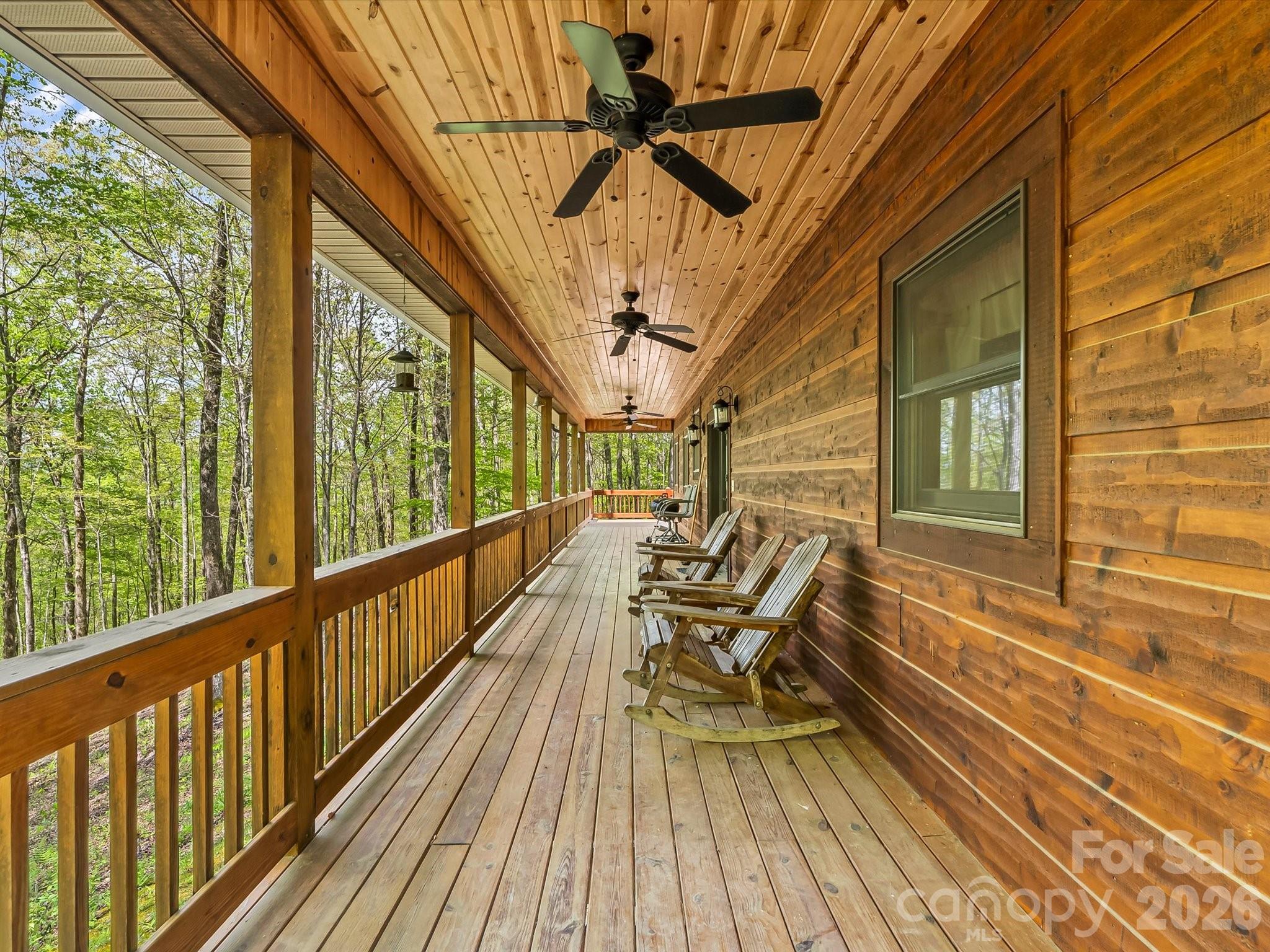 917 Otter Mountain Road — Topton