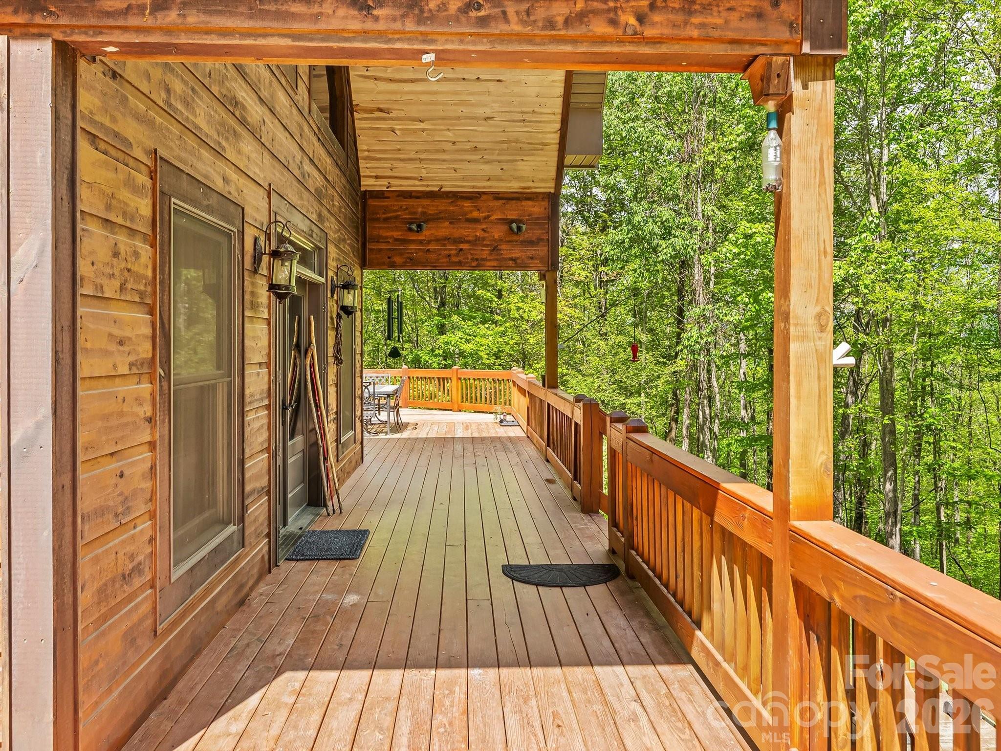 917 Otter Mountain Road — Topton