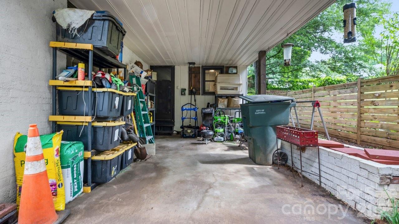 608 W 4th Avenue — Gastonia