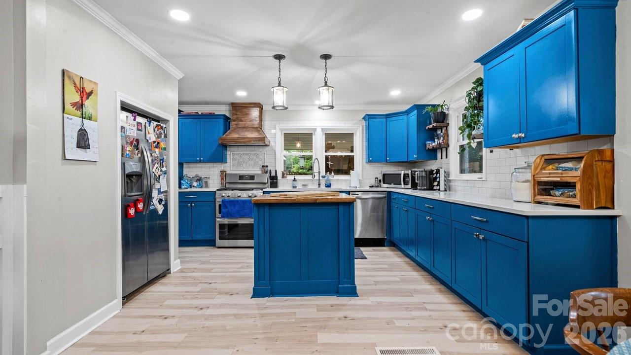 608 W 4th Avenue — Gastonia