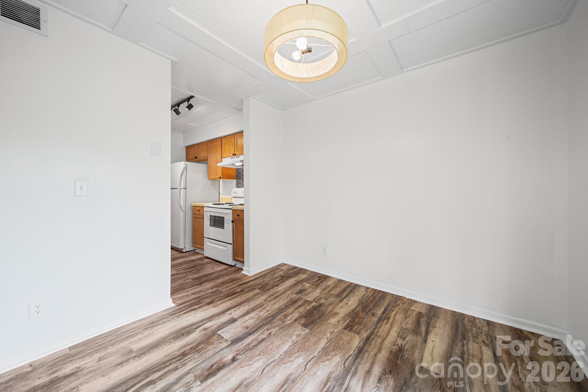 11023 Harrowfield Road — Charlotte
