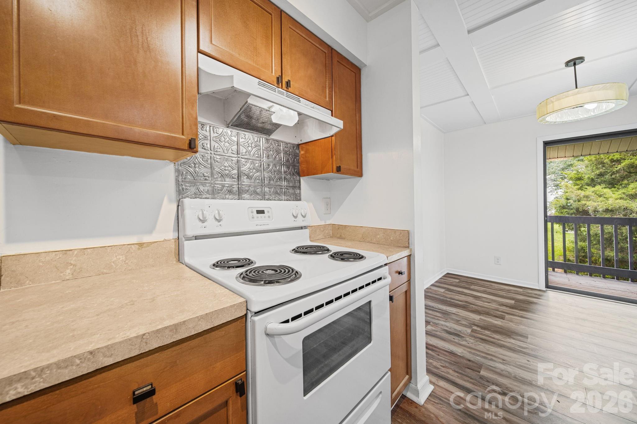 11023 Harrowfield Road — Charlotte