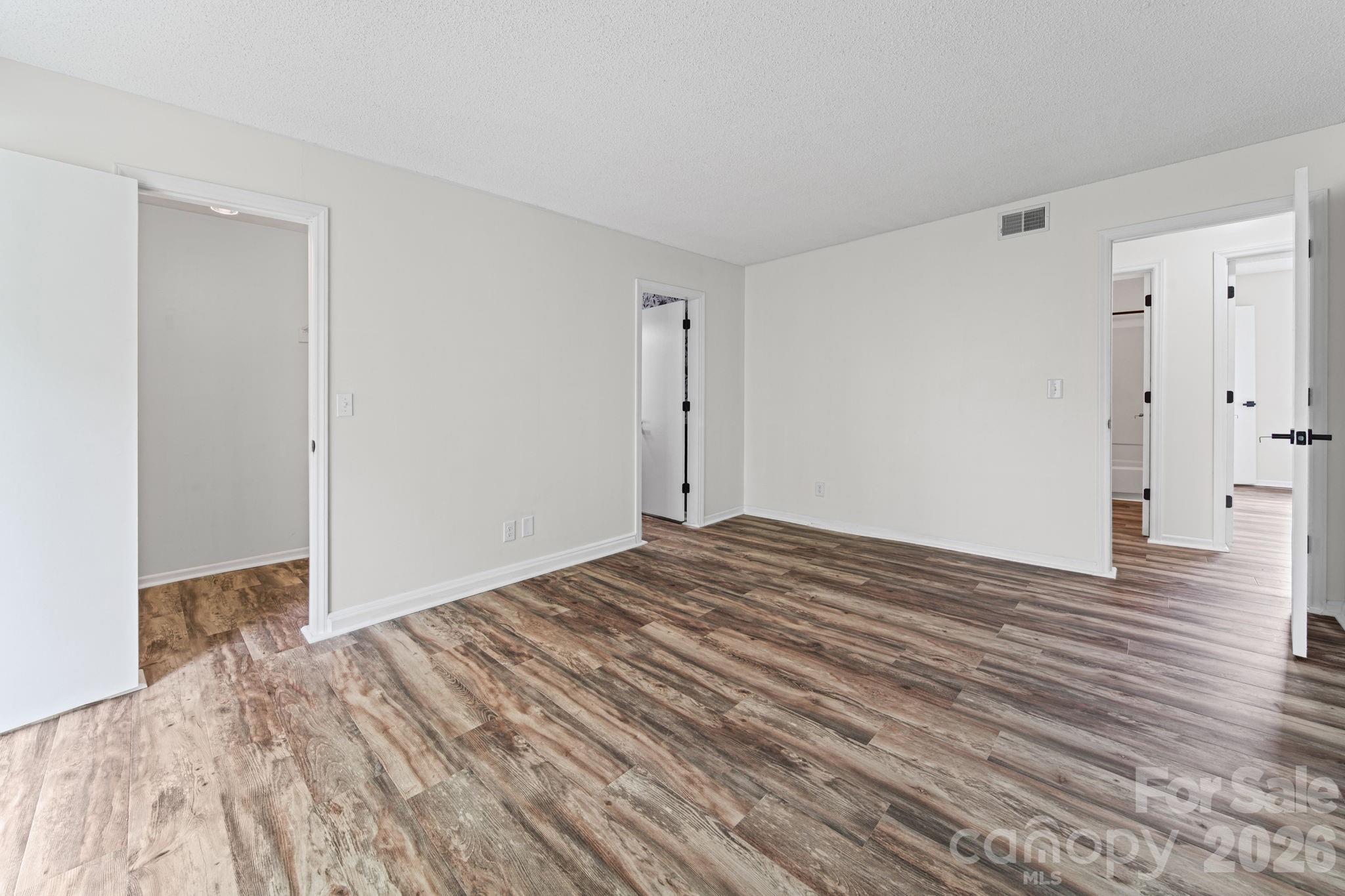 11023 Harrowfield Road — Charlotte