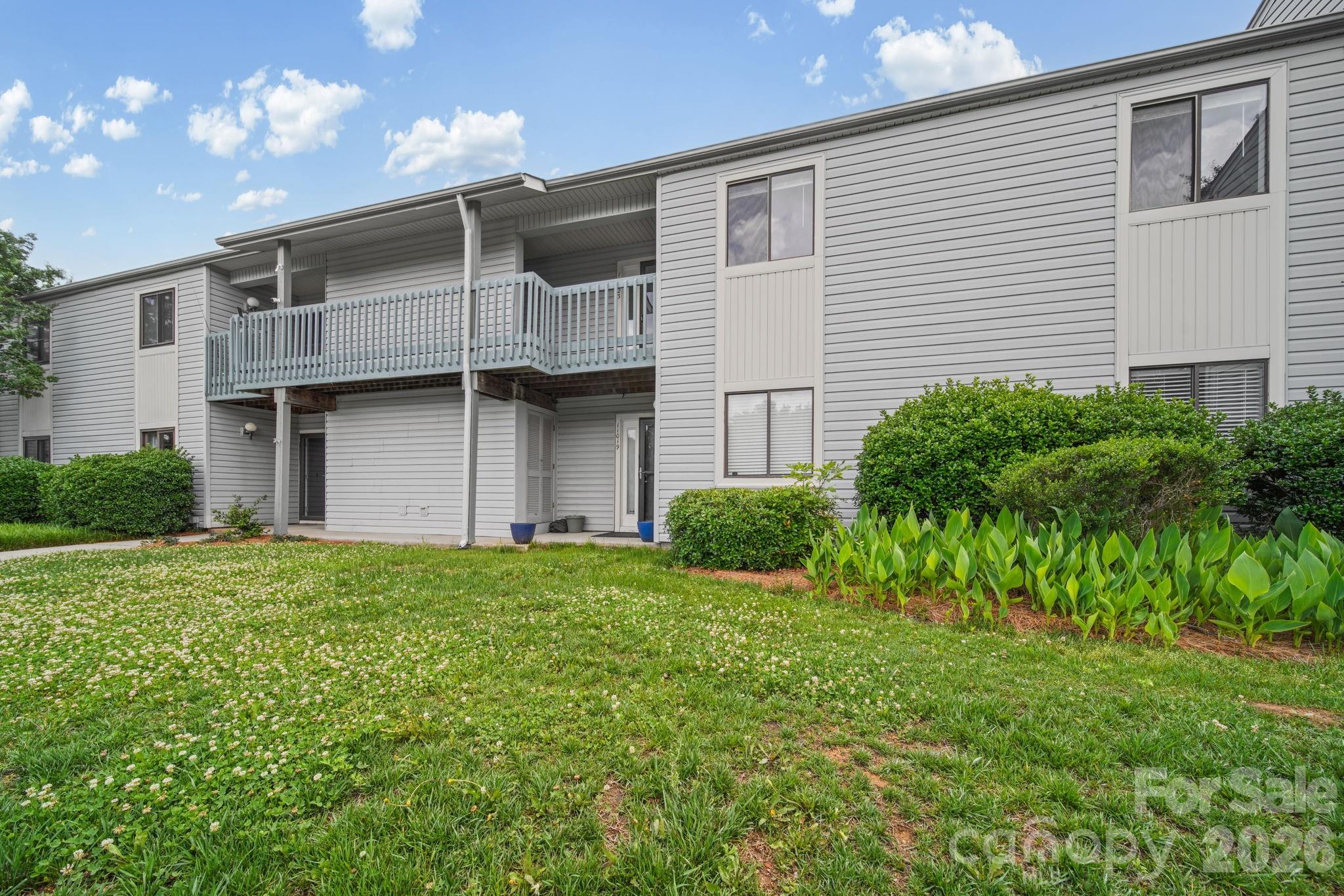 11023 Harrowfield Road — Charlotte