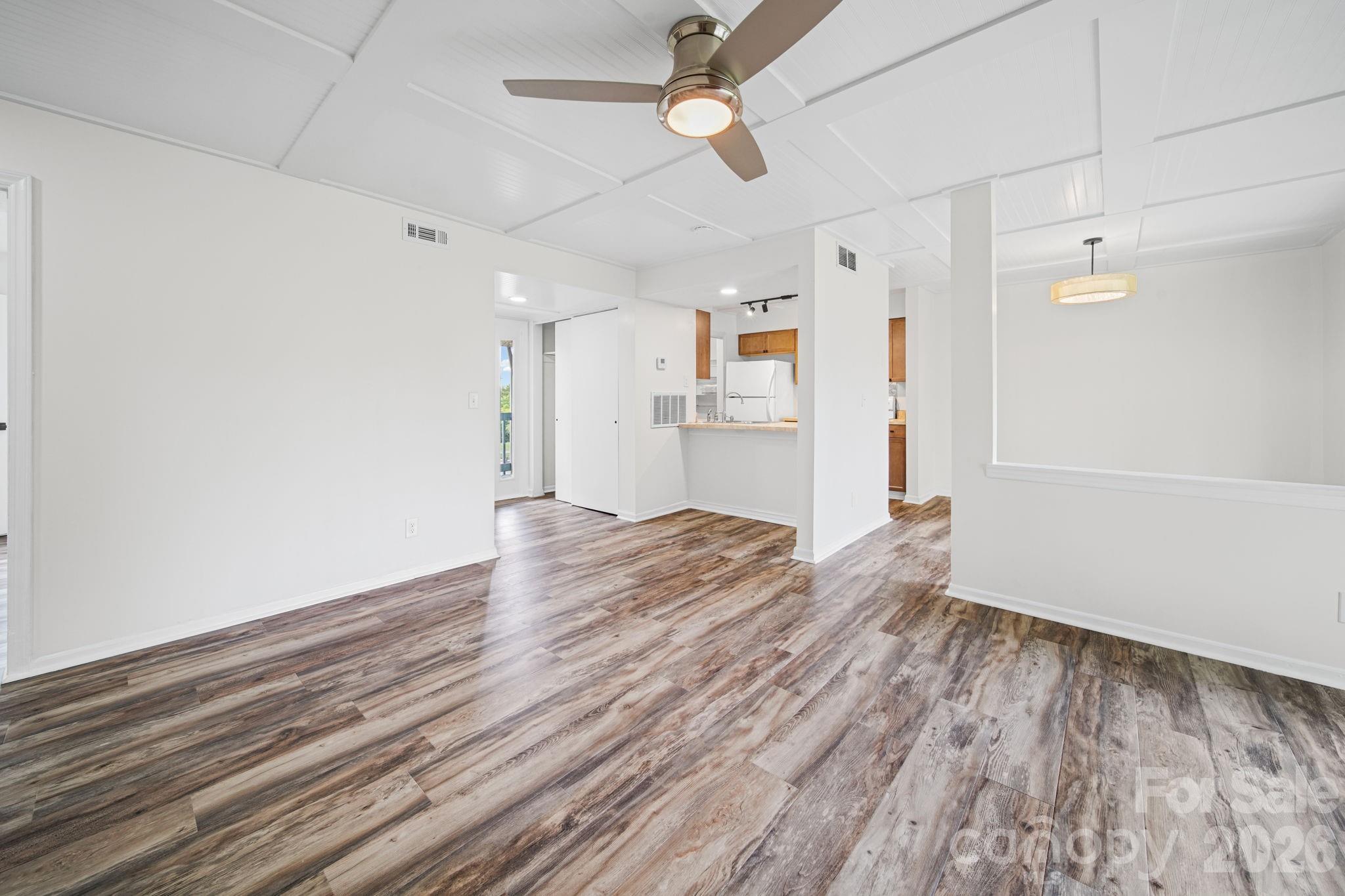 11023 Harrowfield Road — Charlotte