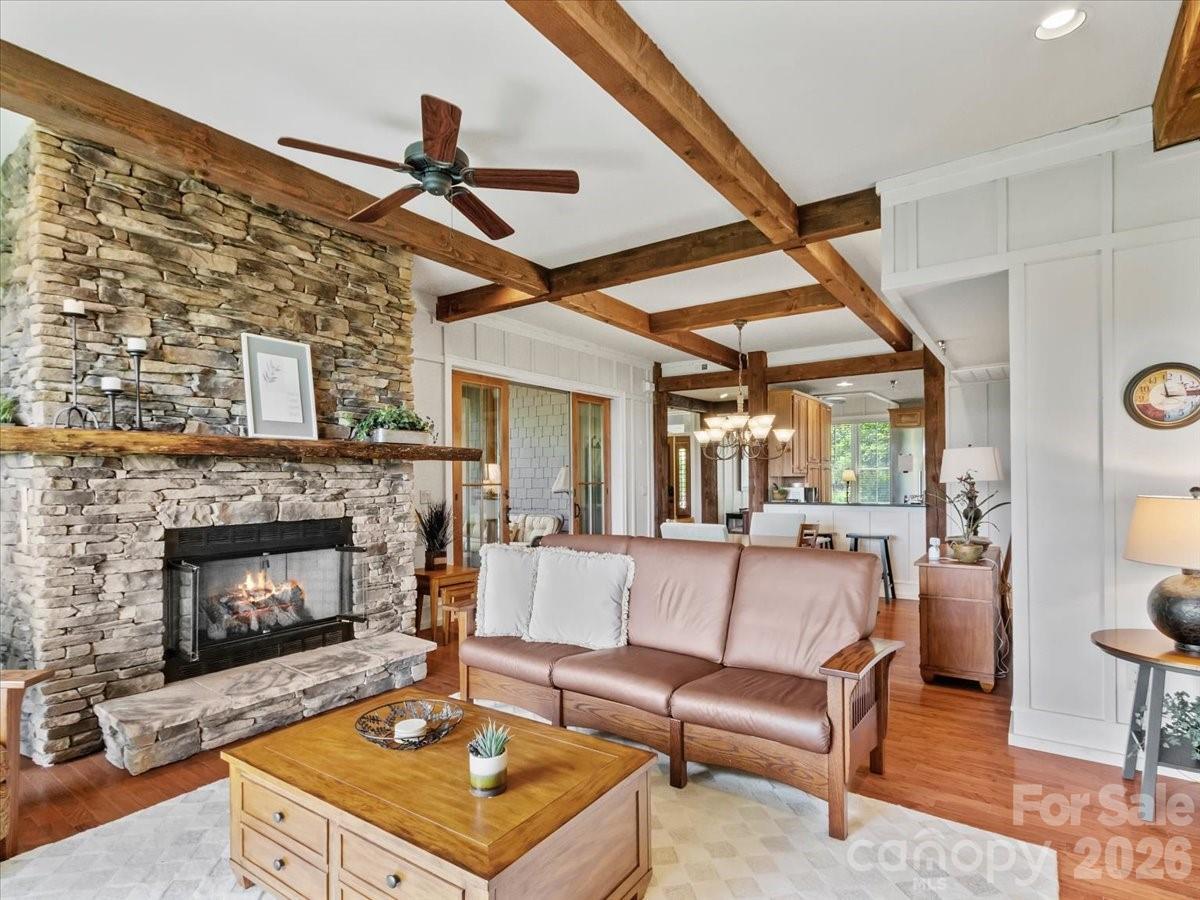 45 Creekside Way #I/202 — Burnsville
