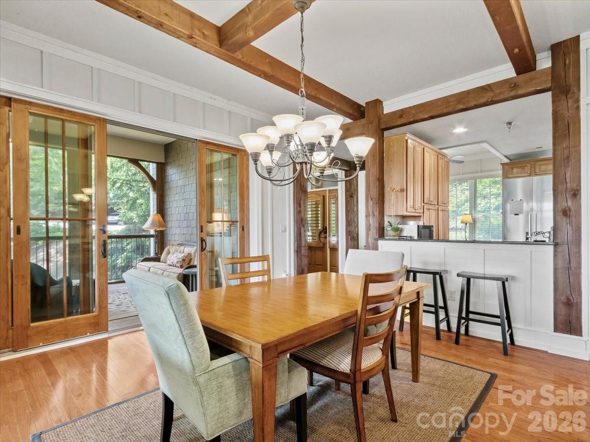 45 Creekside Way #I/202 — Burnsville