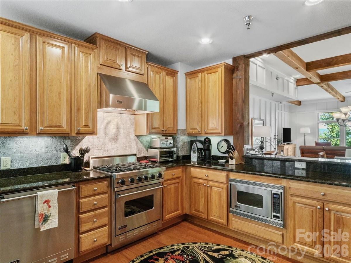 45 Creekside Way #I/202 — Burnsville