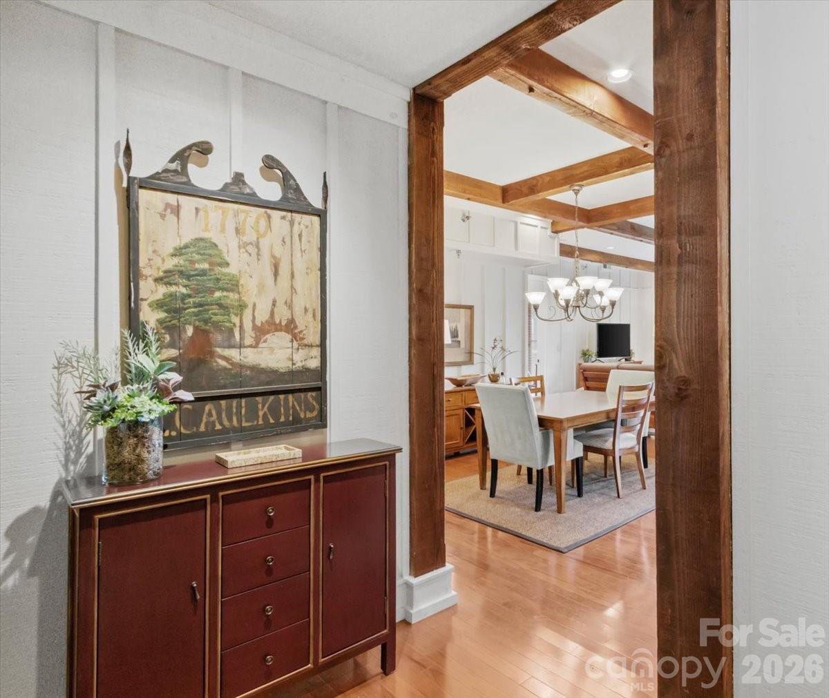 45 Creekside Way #I/202 — Burnsville